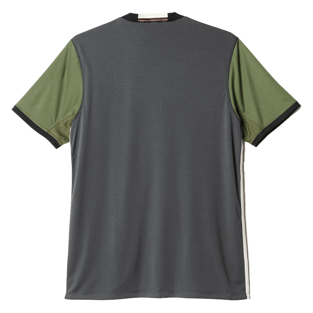 Muller #13 Retro Germany Away Jersey 2016