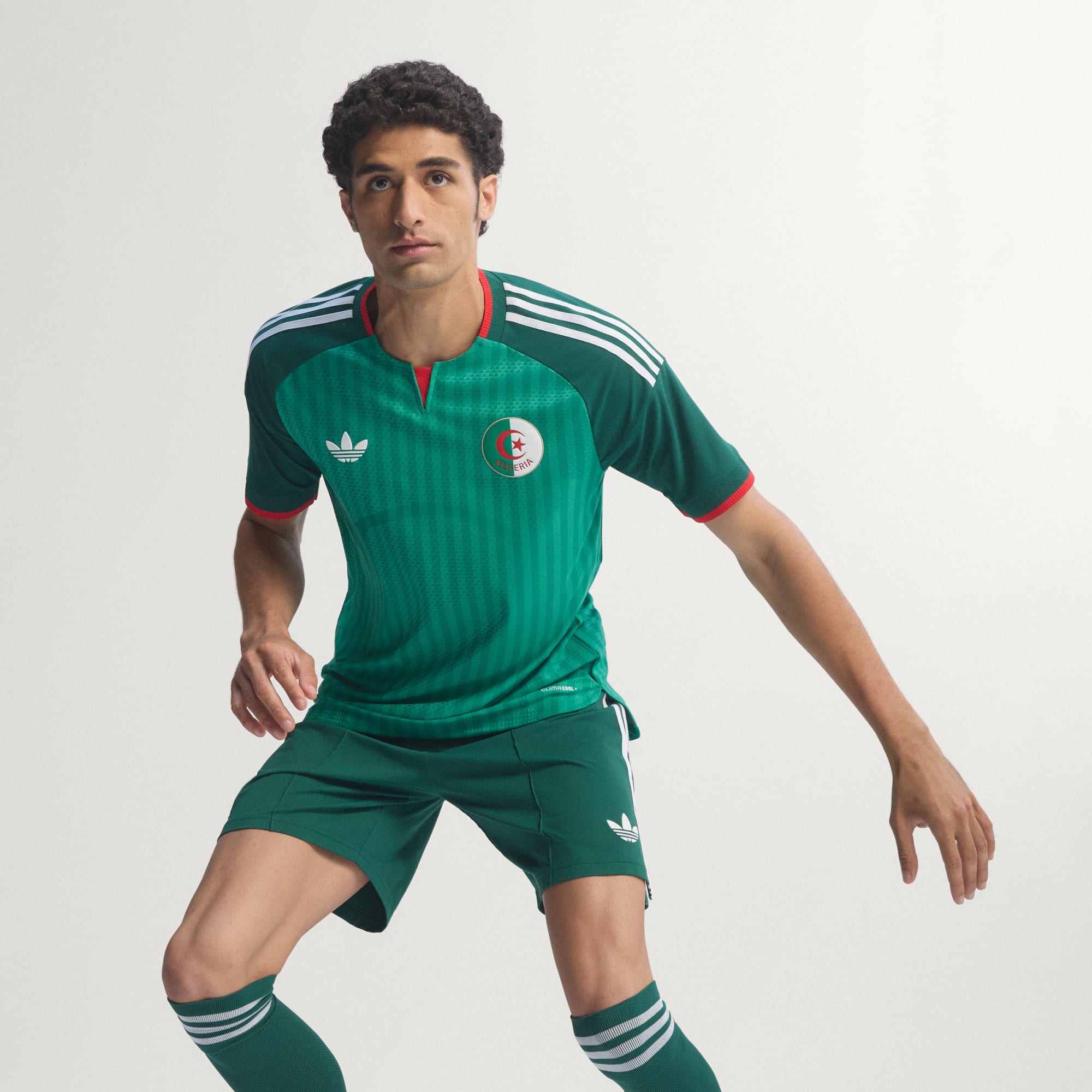 Algeria 26 Away Authentic Jersey