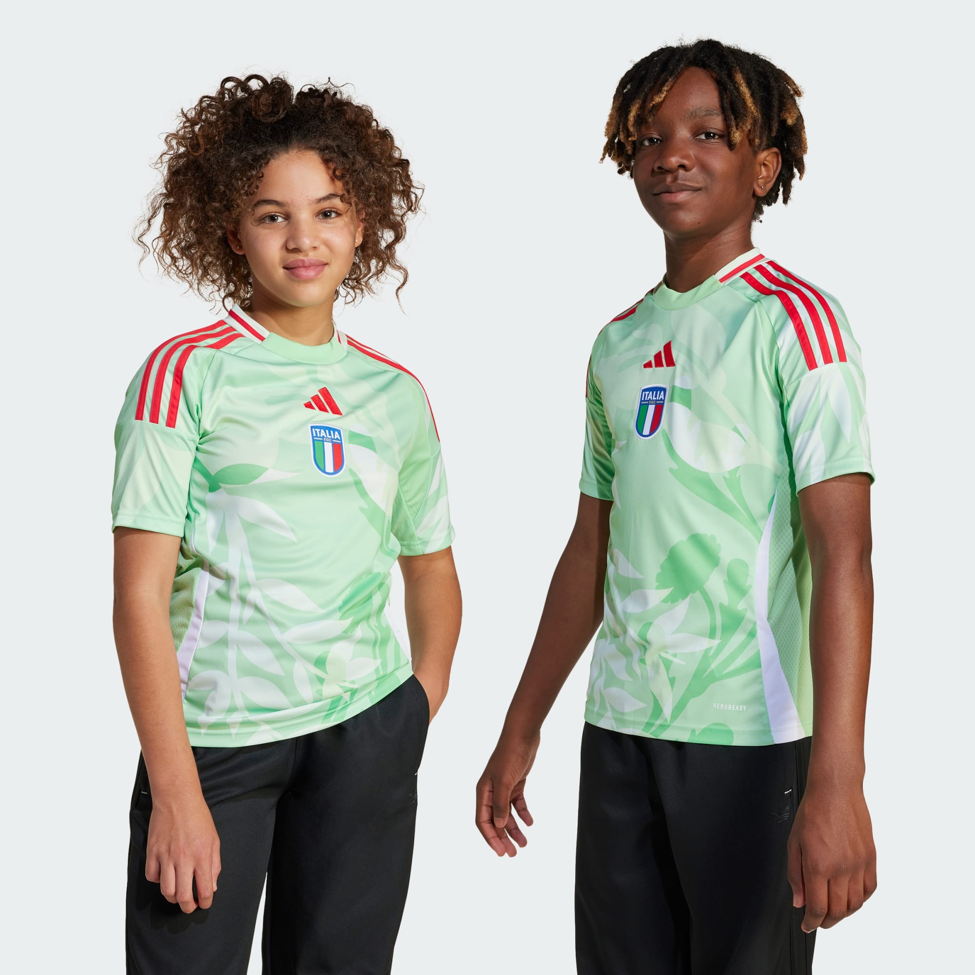 Italy 25 (Women's Team) Away Jersey