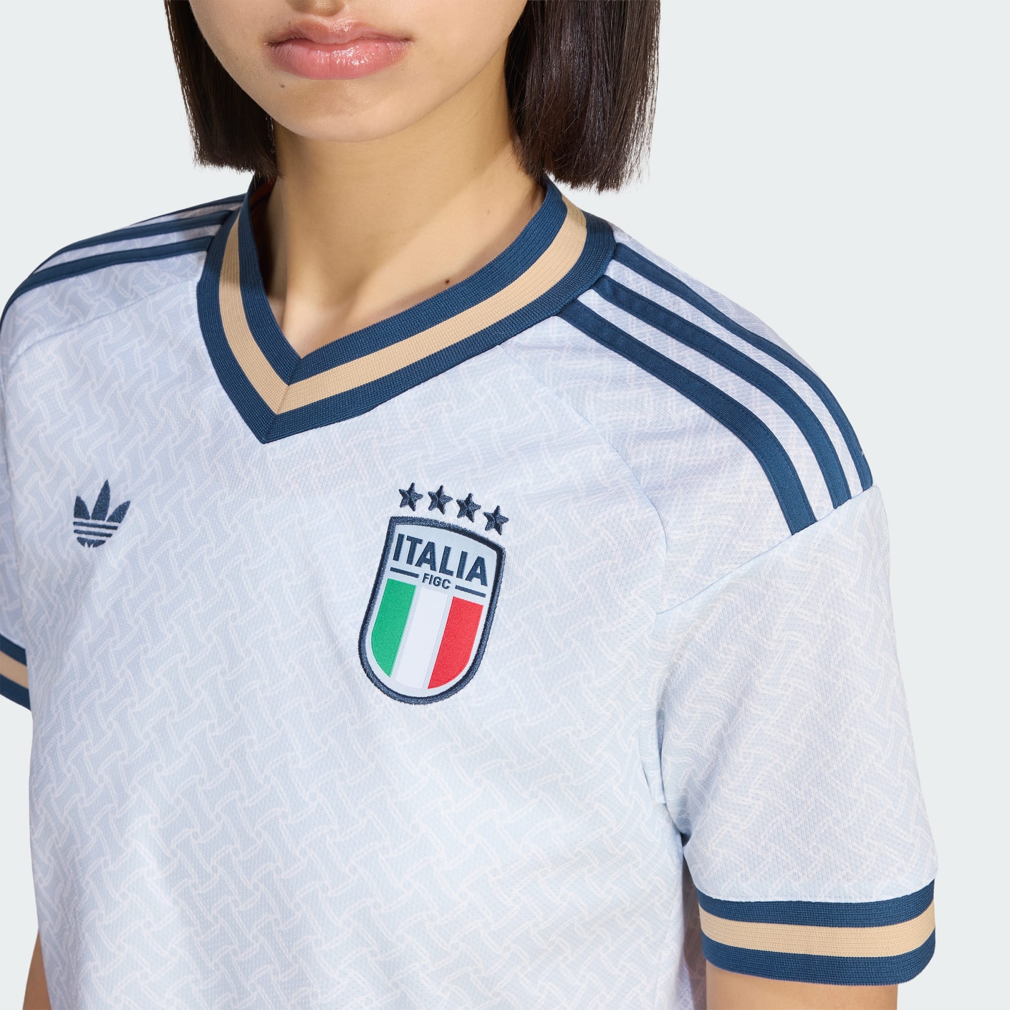 Italy 26 Away Cropped Jersey