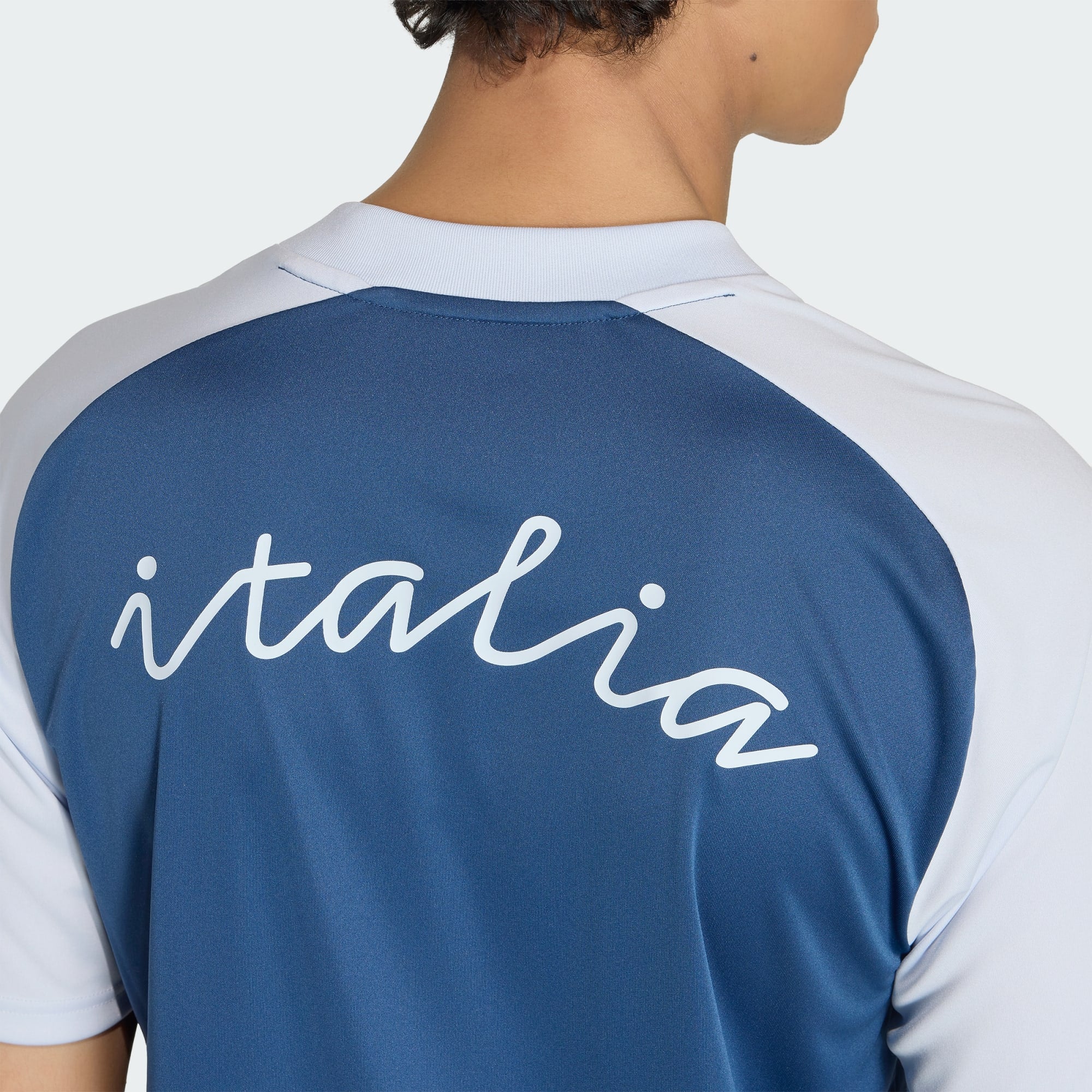 Italy 26 Away Pre-Match Jersey
