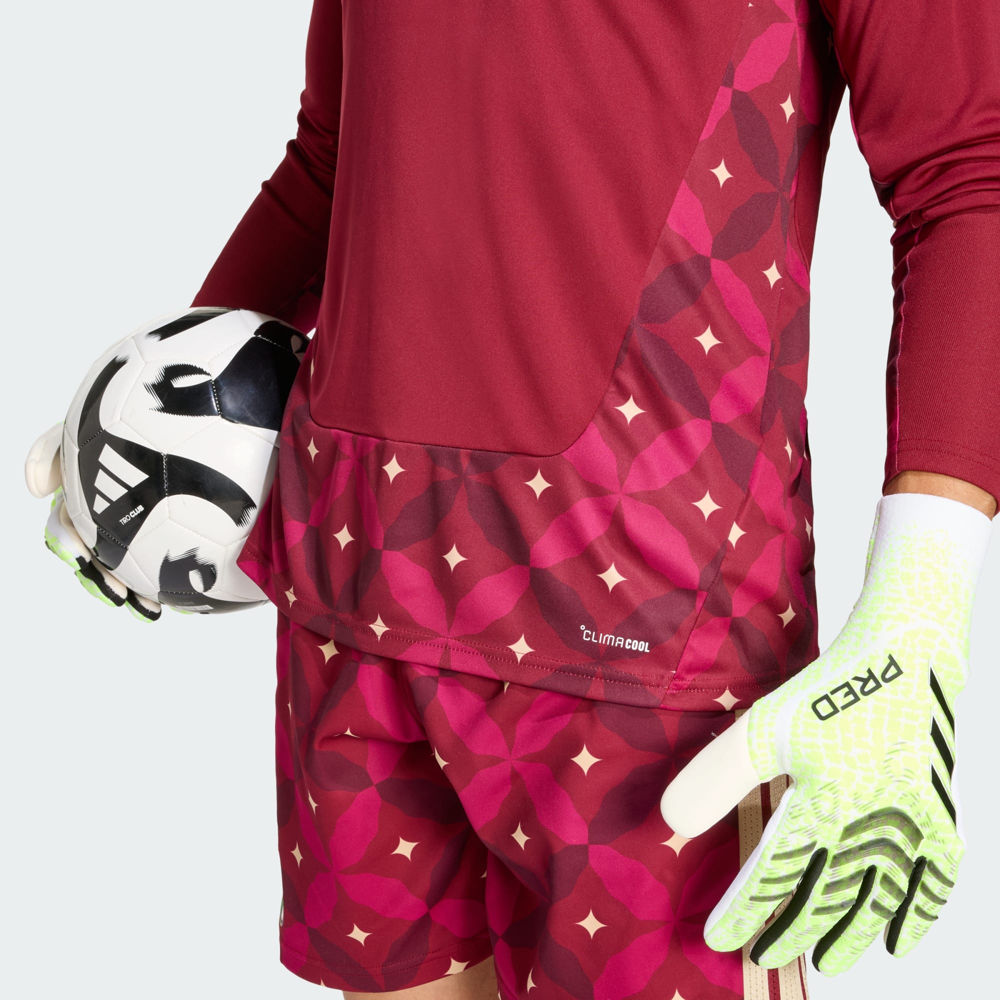 Italy 26 Home Goalkeeper Long Sleeve Jersey