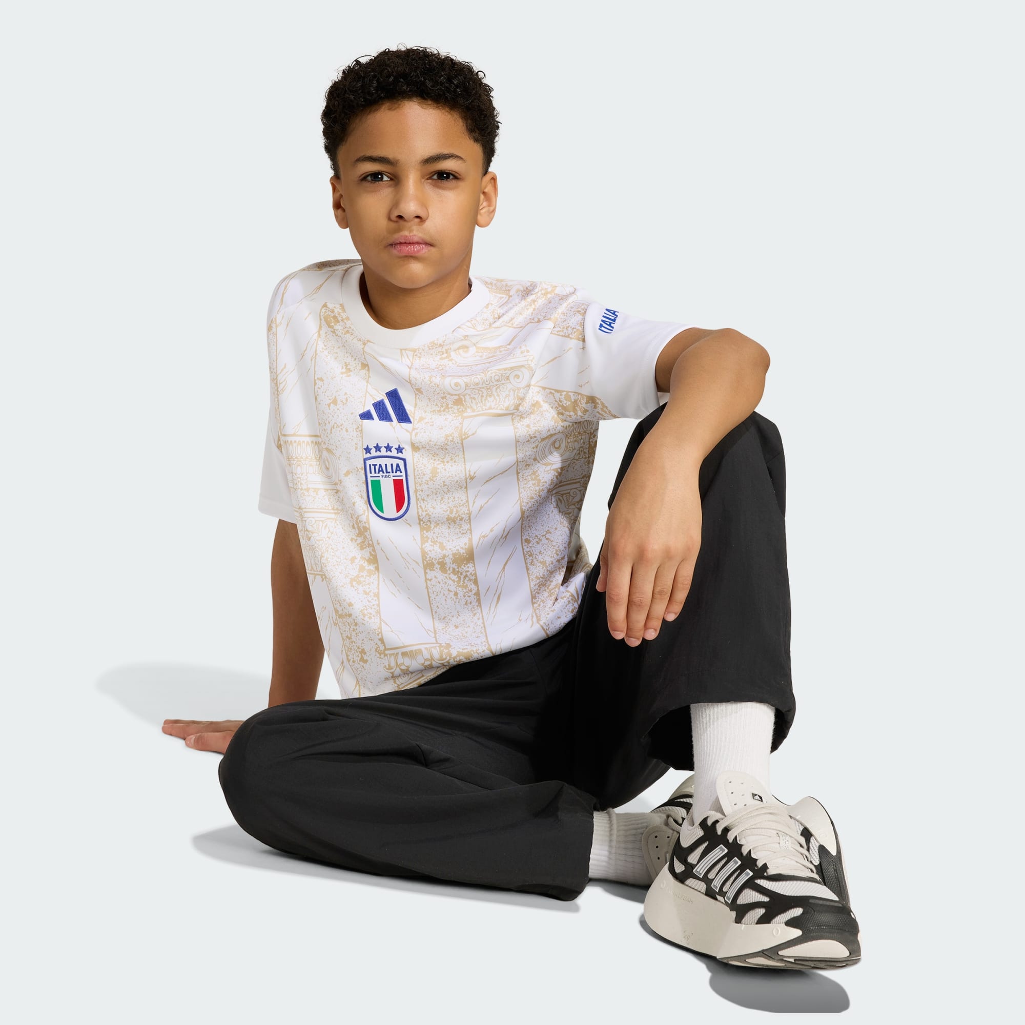 Italy 26 Home Kids Pre-Match Jersey