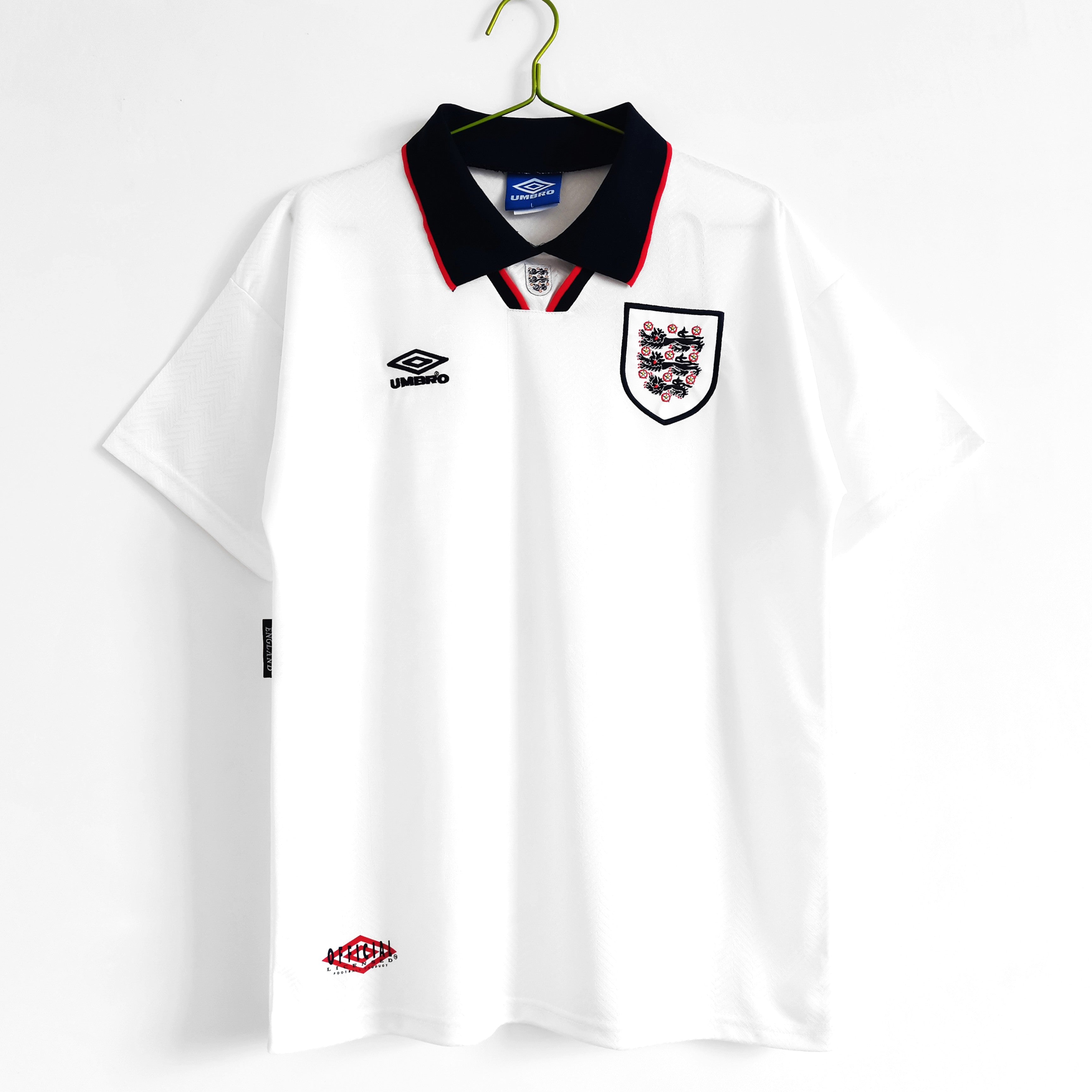 PSG 2001/02 Home Retro Football Shirt - Navy Nike classic football shirt front view