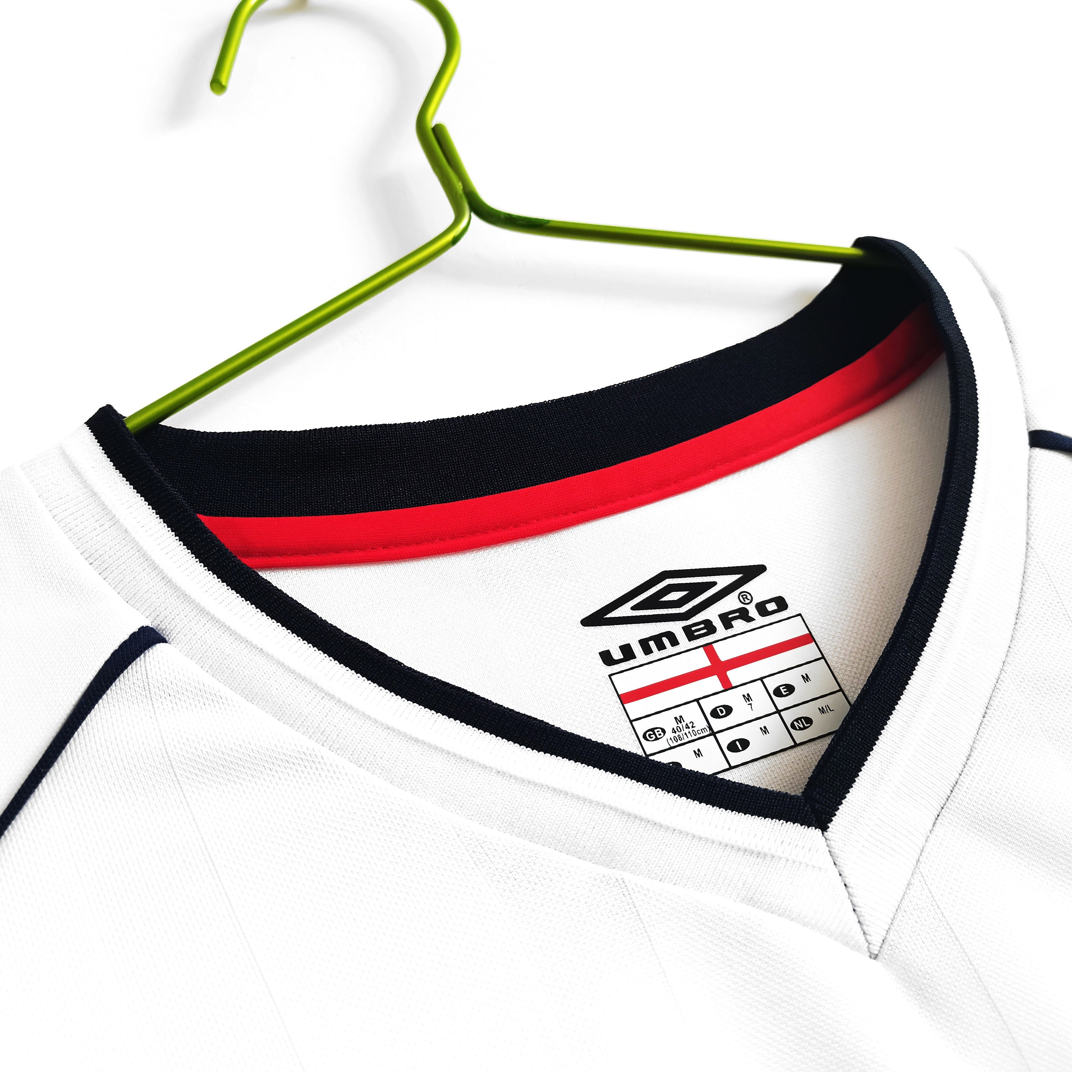 PSG 2001/02 Home Retro Football Shirt - Navy classic soccer jersey by Nike side or back view
