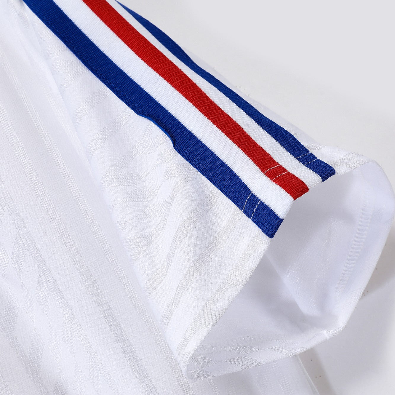PSG 2001/02 Home Retro Football Shirt - Nike retro football shirt in Navy additional view