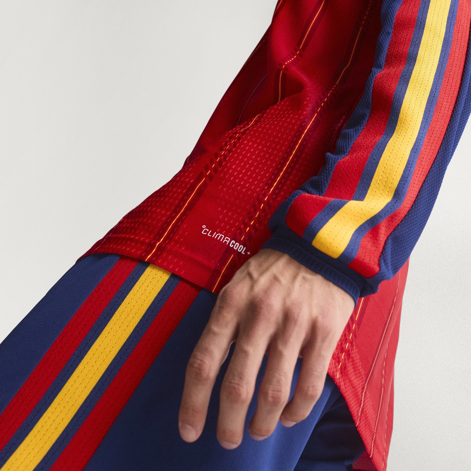 Spain 26 Home Authentic Long Sleeve Jersey