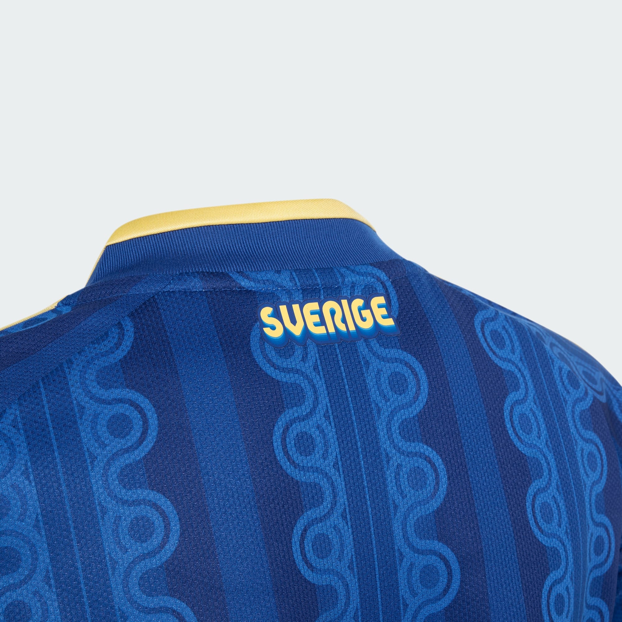 Sweden 26 Away Kids Jersey