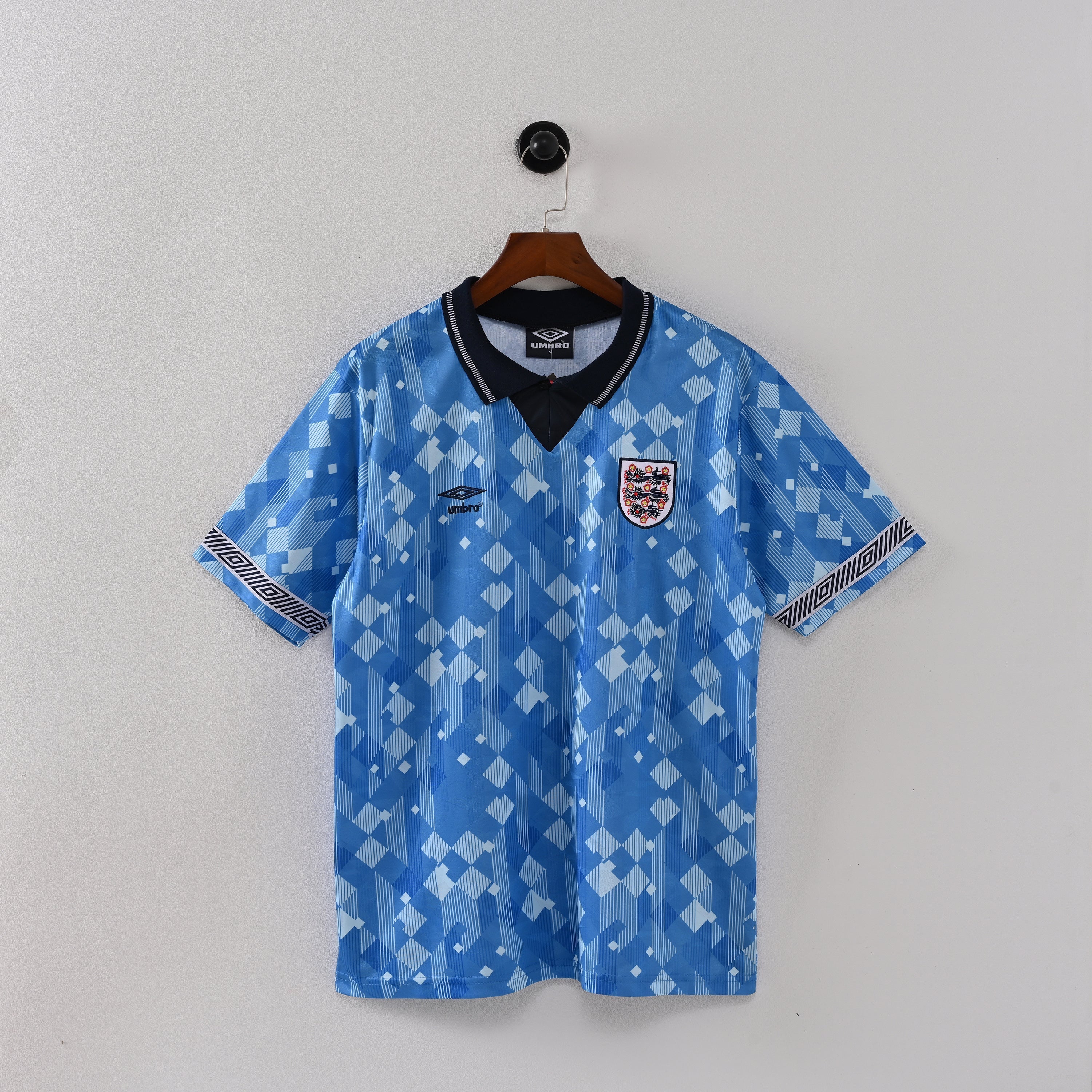 PSG 2001/02 Home Retro Football Shirt - Navy Nike classic football shirt front view