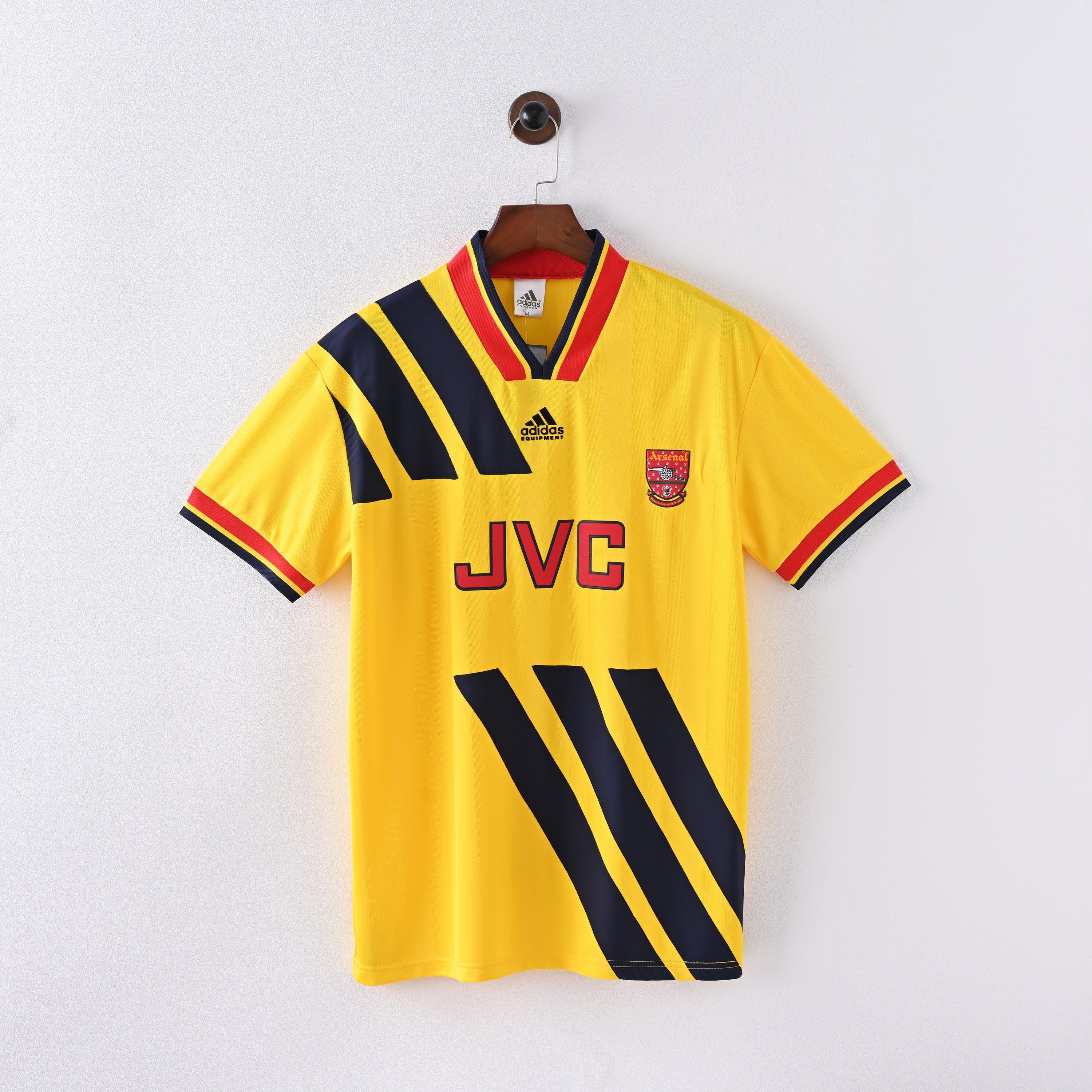 PSG 2001/02 Home Retro Football Shirt - Navy Nike classic football shirt front view