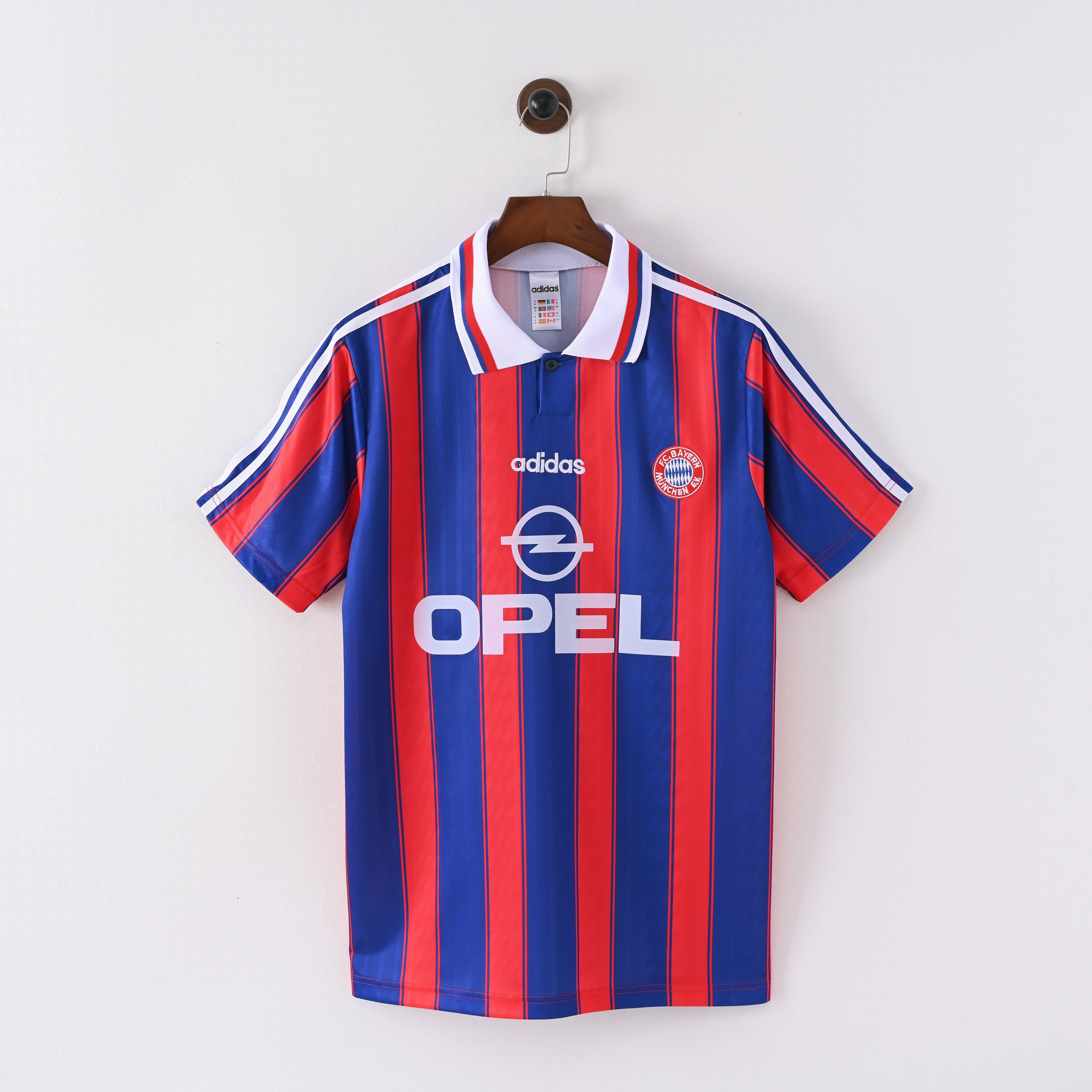 PSG 2001/02 Home Retro Football Shirt - Navy Nike classic football shirt front view