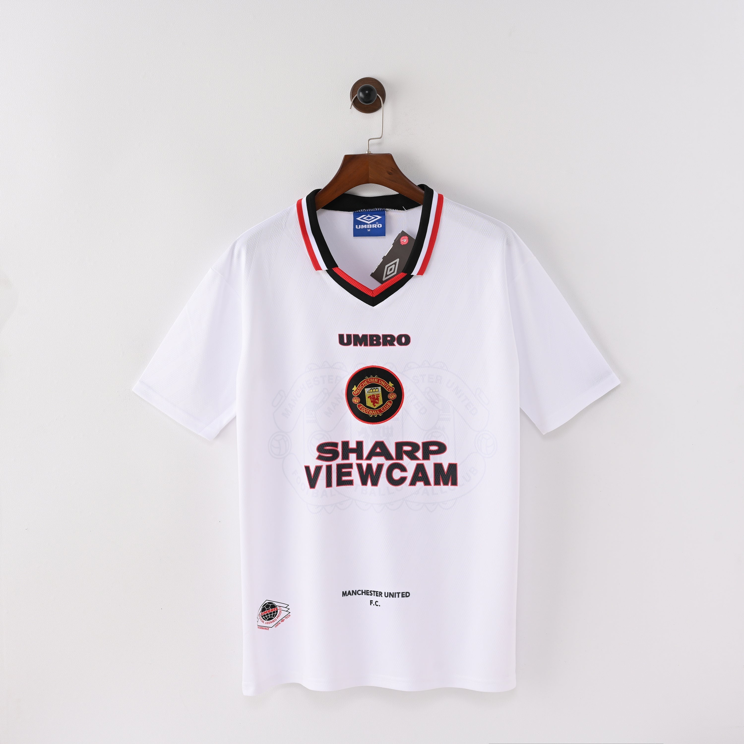 PSG 2001/02 Home Retro Football Shirt - Navy Nike classic football shirt front view