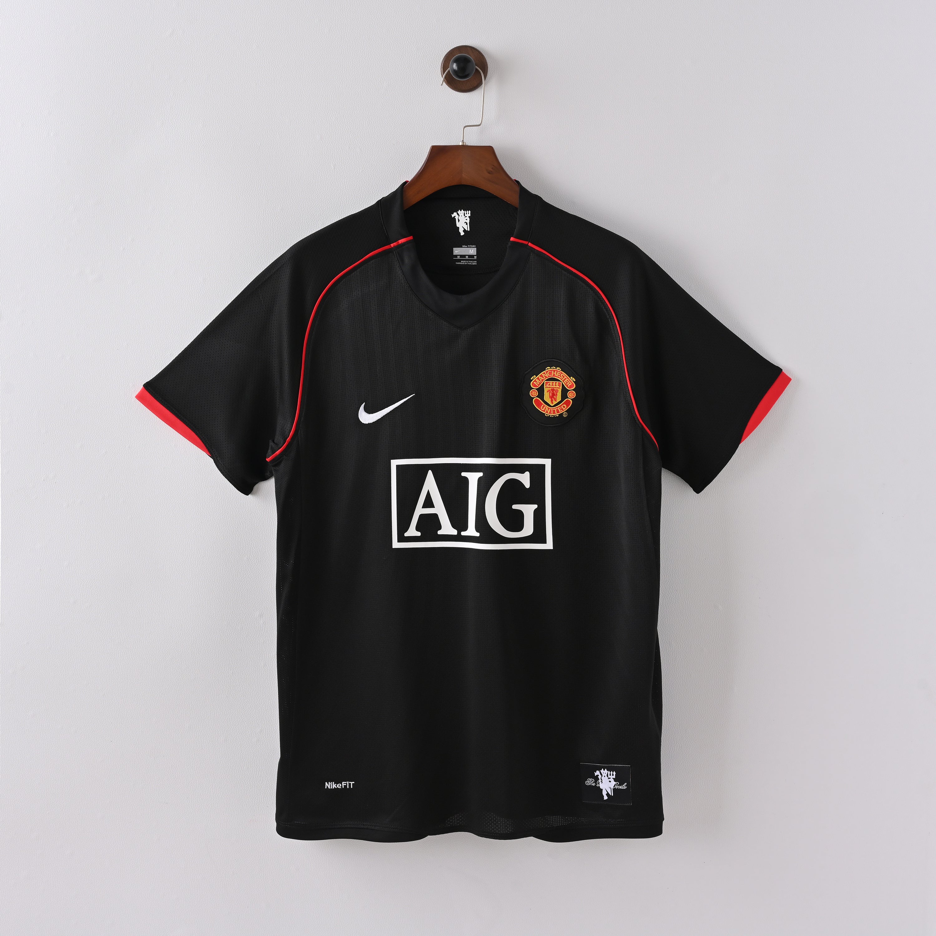 PSG 2001/02 Home Retro Football Shirt - Navy Nike classic football shirt front view