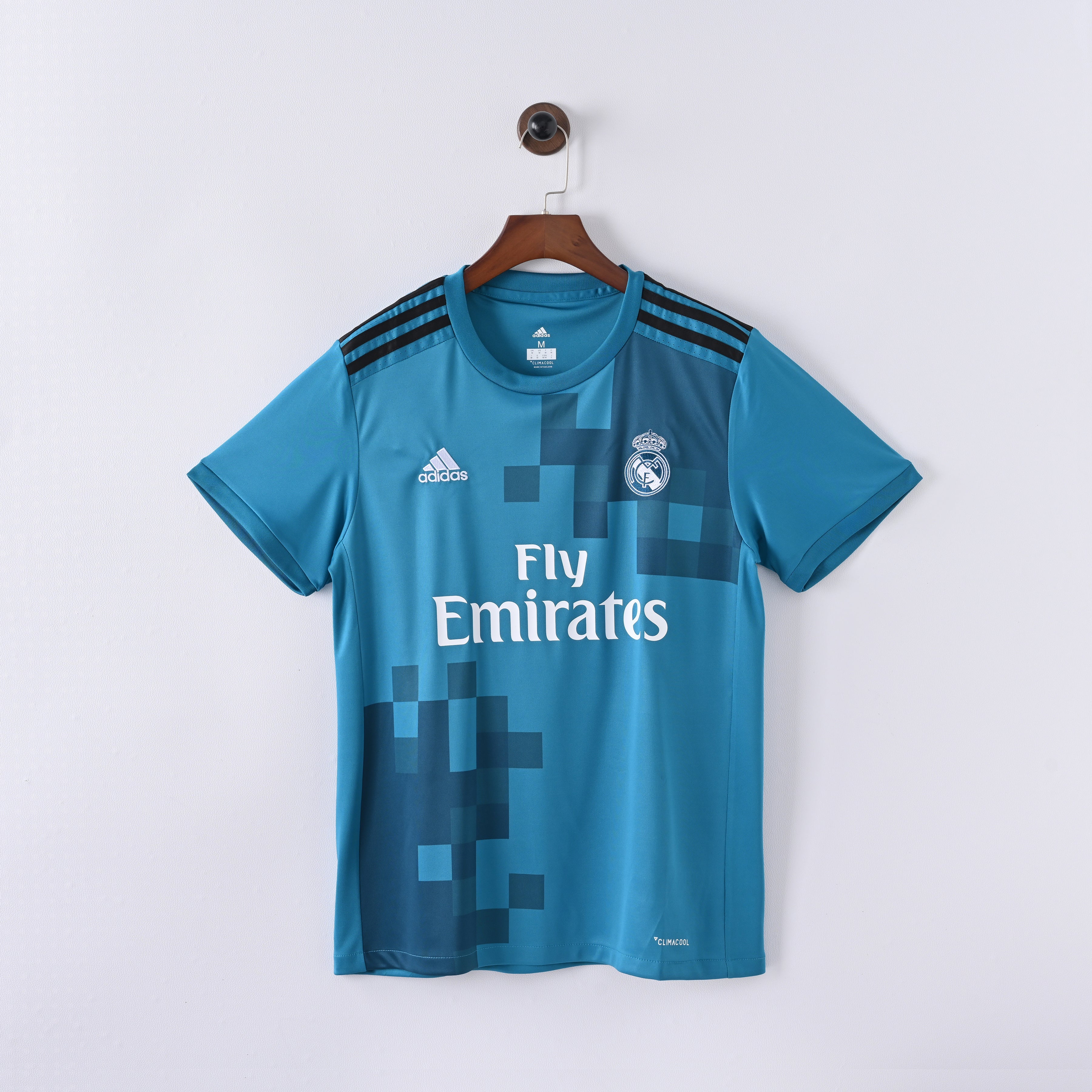 PSG 2001/02 Home Retro Football Shirt - Navy Nike classic football shirt front view