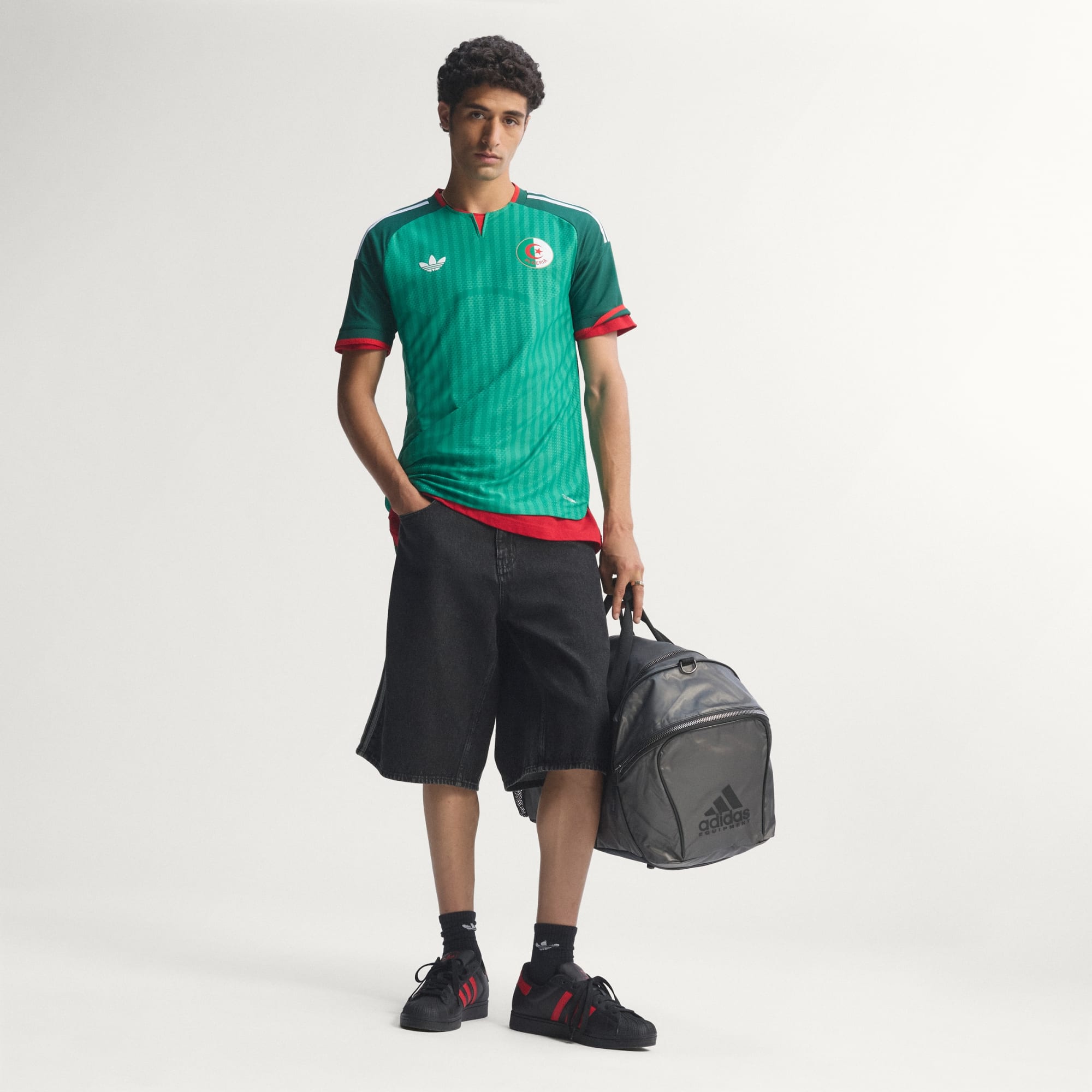 Algeria 26 Away Authentic Jersey