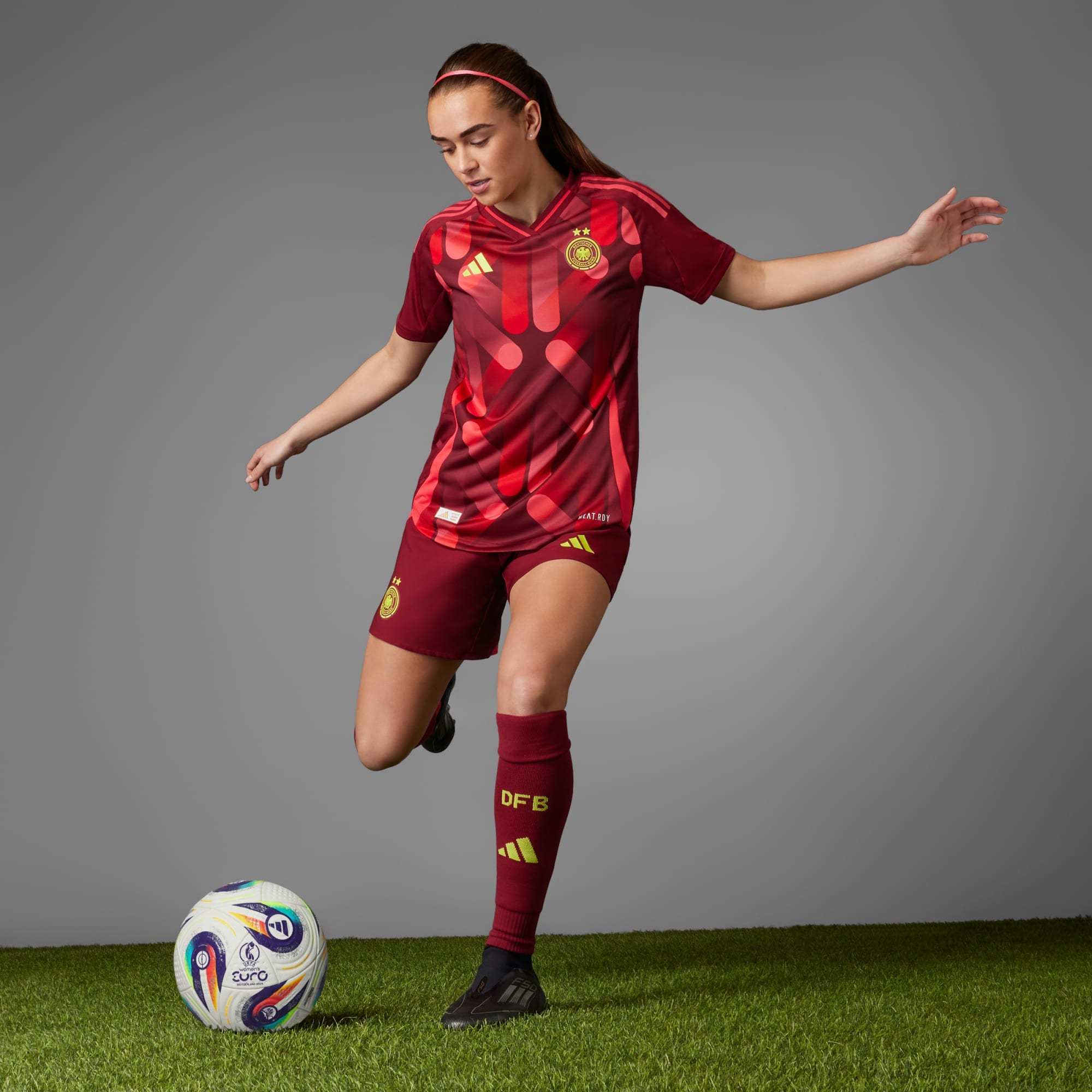 Germany 25 (Women's Team) Away Authentic Shorts