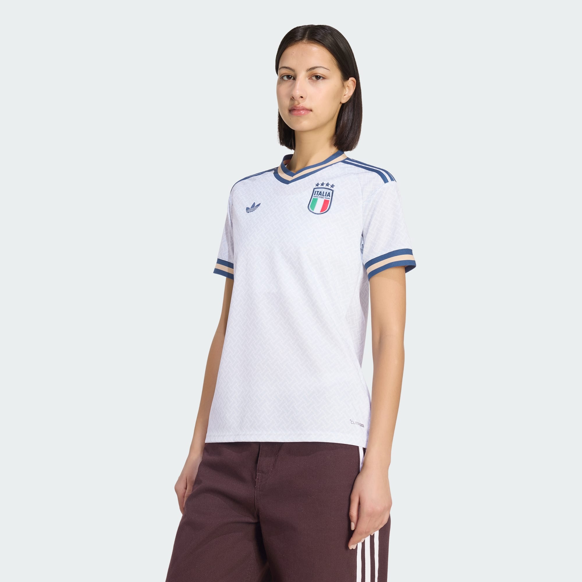 Italy 26 Away Jersey