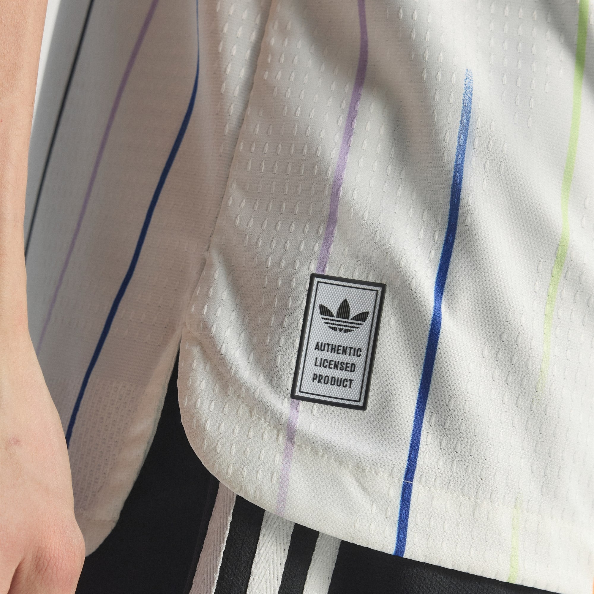 Japan 26 Away Authentic Jersey