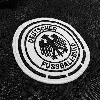 PSG 2001/02 Home Retro Football Shirt - close up details of Navy Nike retro kit