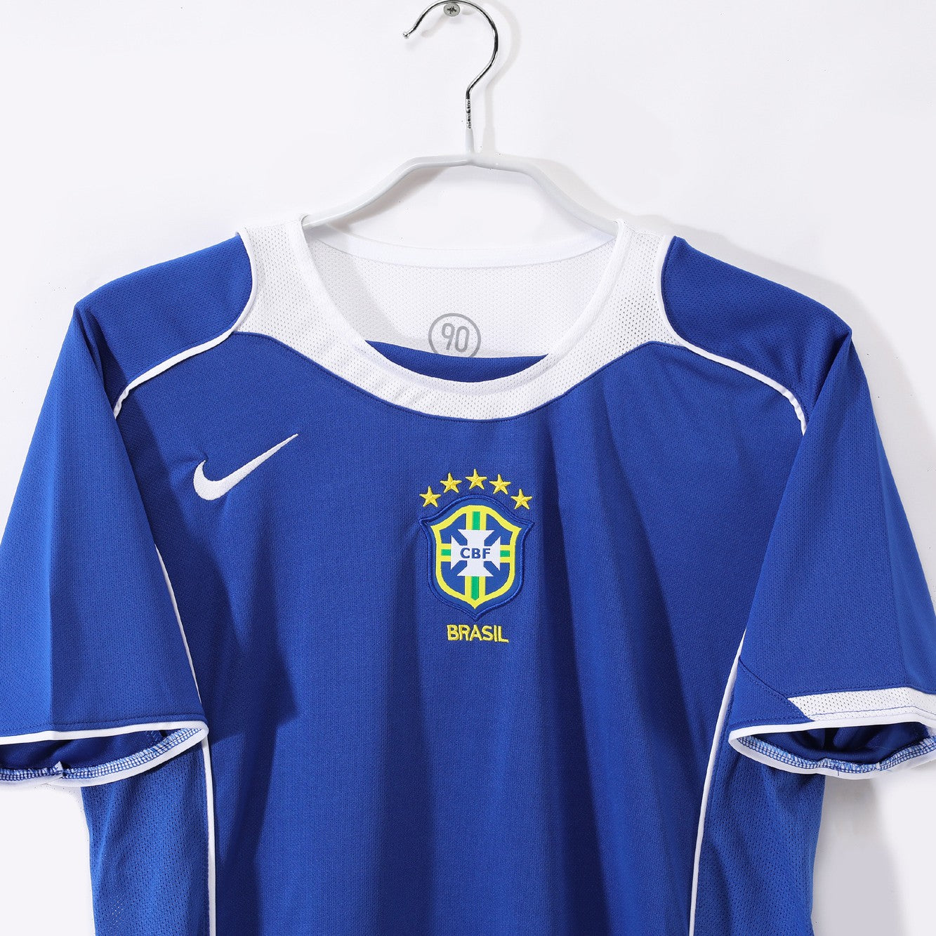 PSG 2001/02 Home Retro Football Shirt - close up details of Navy Nike retro kit
