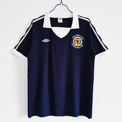 PSG 2001/02 Home Retro Football Shirt - Navy Nike classic football shirt front view
