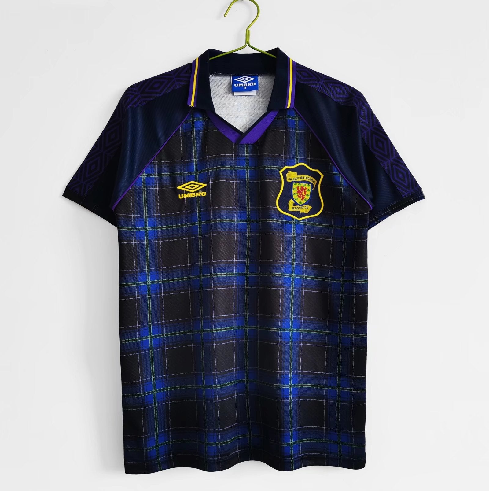 PSG 2001/02 Home Retro Football Shirt - Navy Nike classic football shirt front view