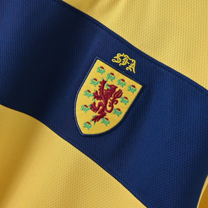 PSG 2001/02 Home Retro Football Shirt - close up details of Navy Nike retro kit