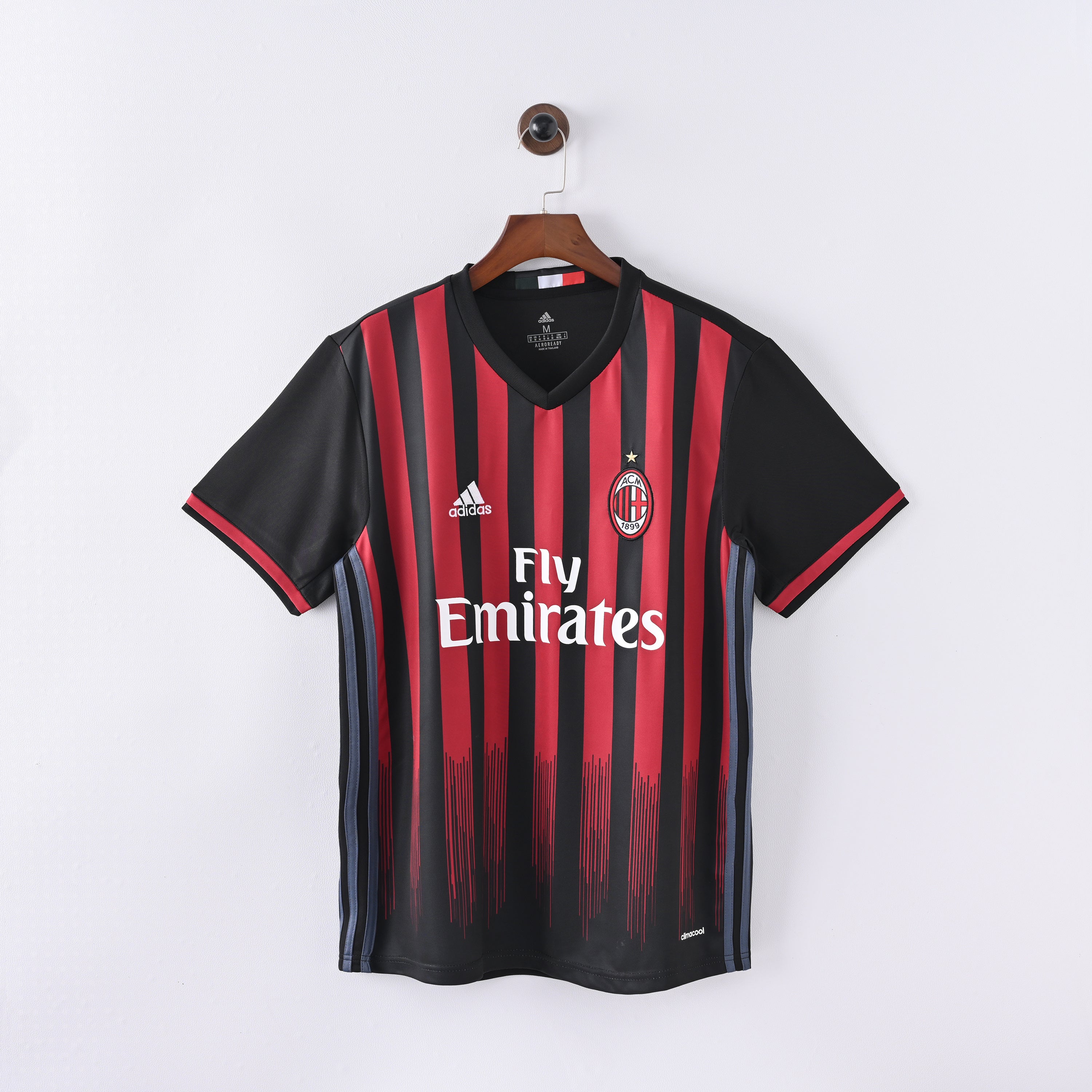 PSG 2001/02 Home Retro Football Shirt - Navy Nike classic football shirt front view