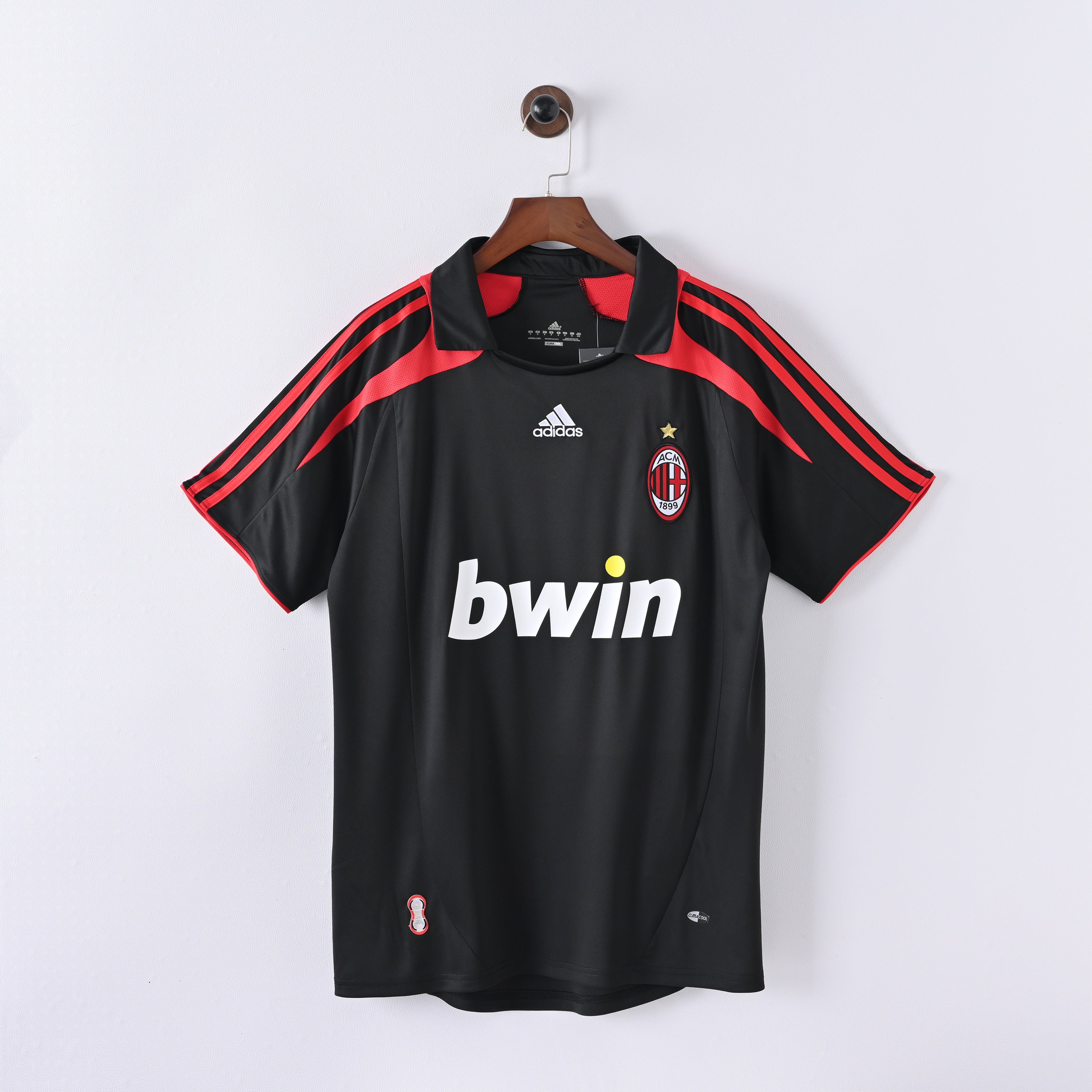 PSG 2001/02 Home Retro Football Shirt - Navy Nike classic football shirt front view