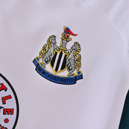 PSG 2001/02 Home Retro Football Shirt - close up details of Navy Nike retro kit