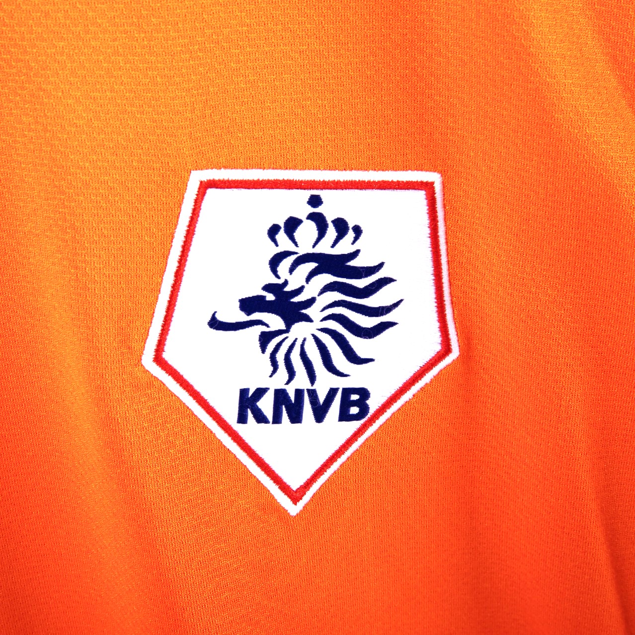 PSG 2001/02 Home Retro Football Shirt - close up details of Navy Nike retro kit