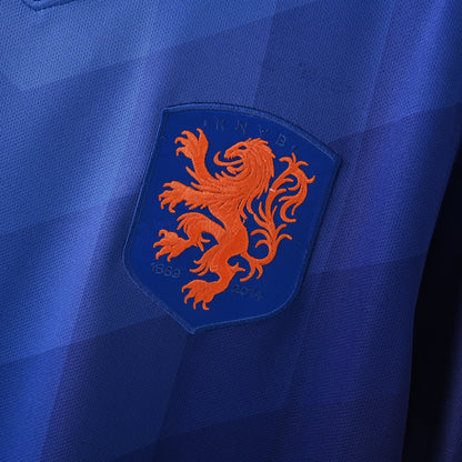 PSG 2001/02 Home Retro Football Shirt - close up details of Navy Nike retro kit