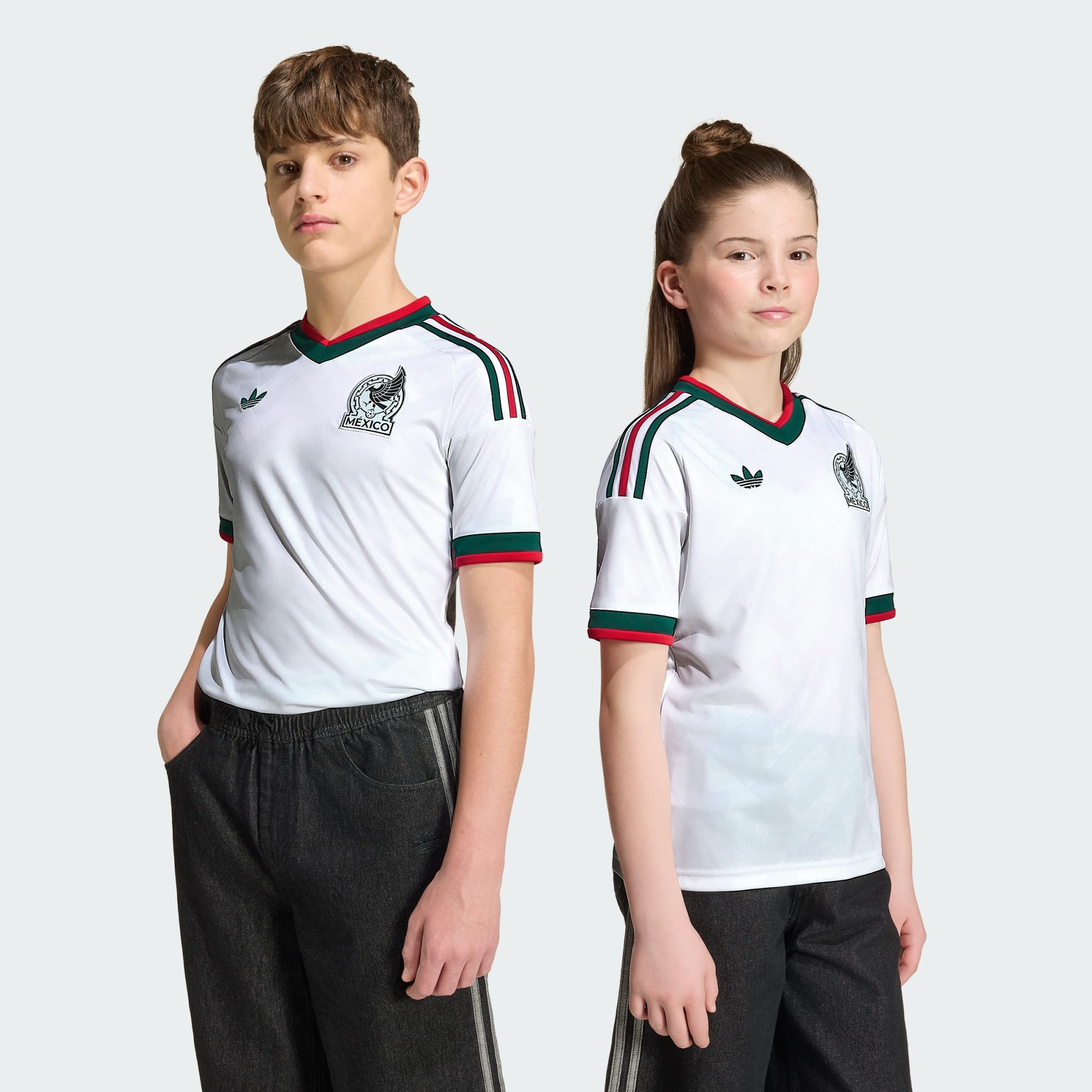 Mexico 26 Away Kids Jersey