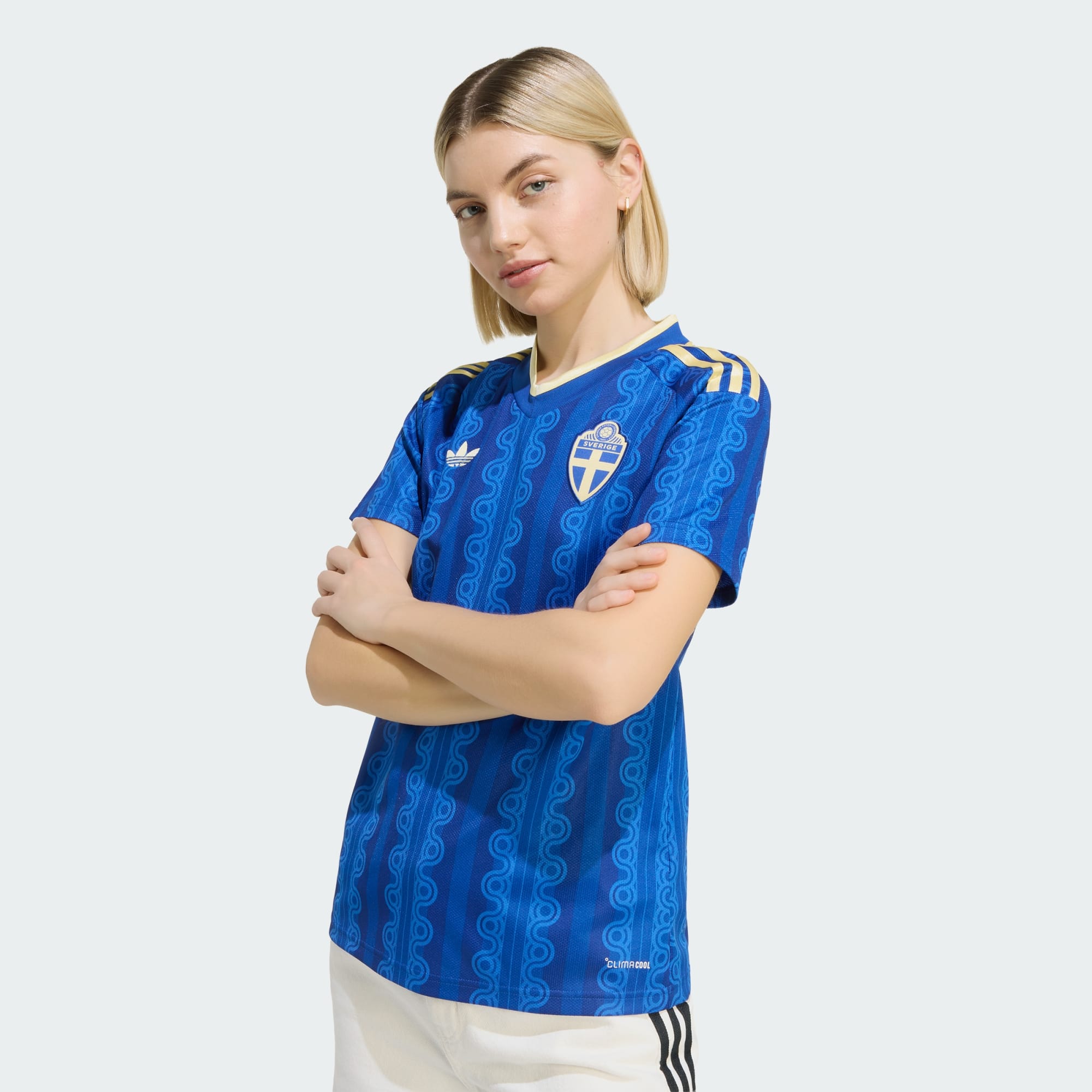 Sweden 26 Away Jersey