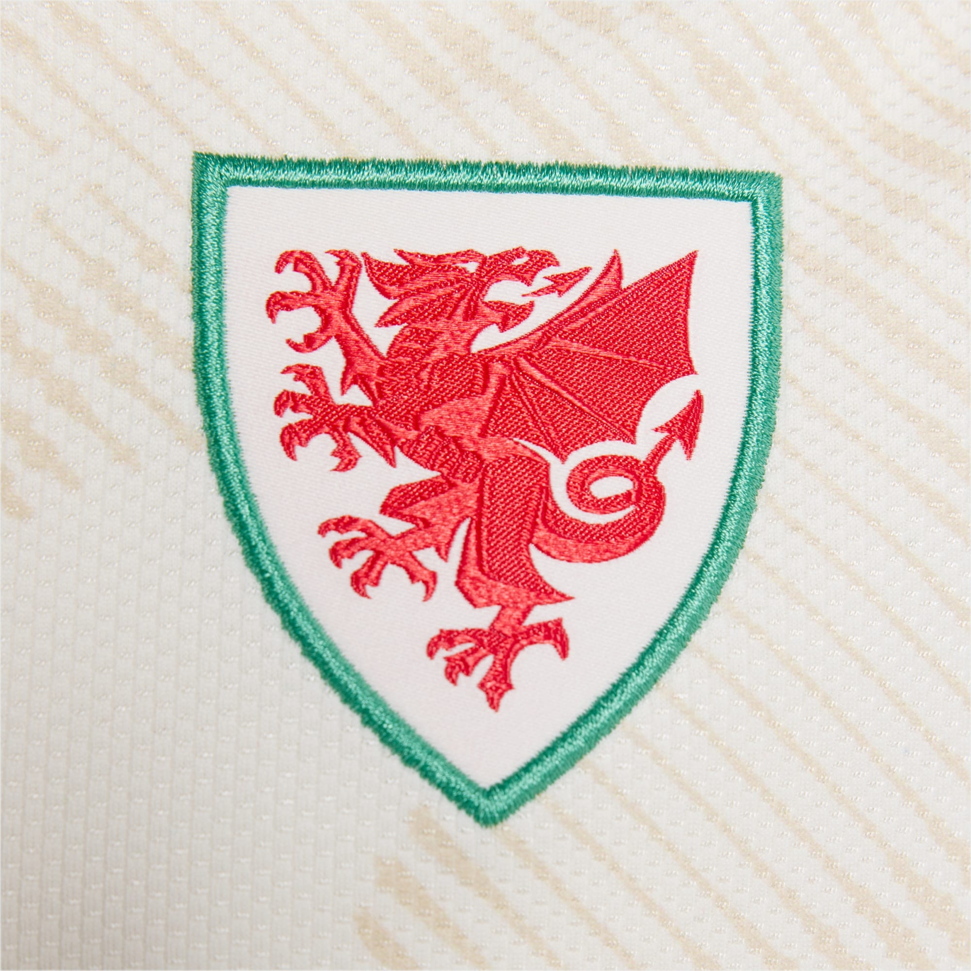 Wales 26 Away Kids Jersey
