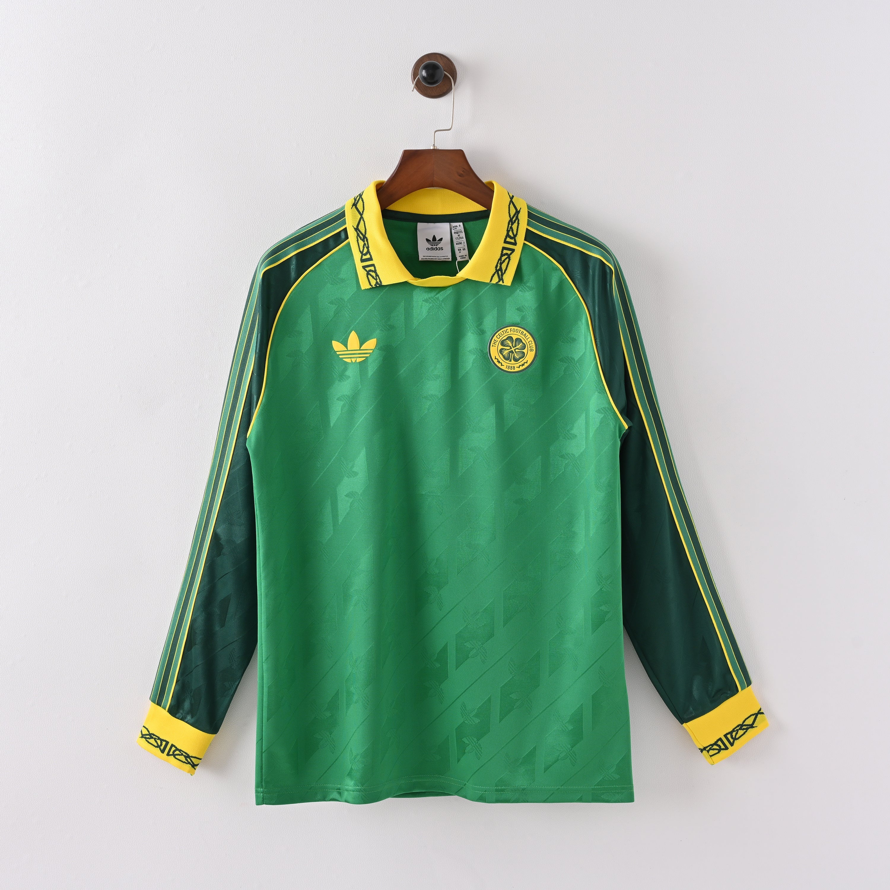 PSG 2001/02 Home Retro Football Shirt - Navy Nike classic football shirt front view