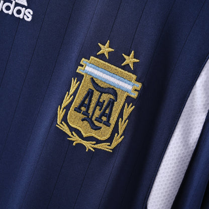 PSG 2001/02 Home Retro Football Shirt - close up details of Navy Nike retro kit