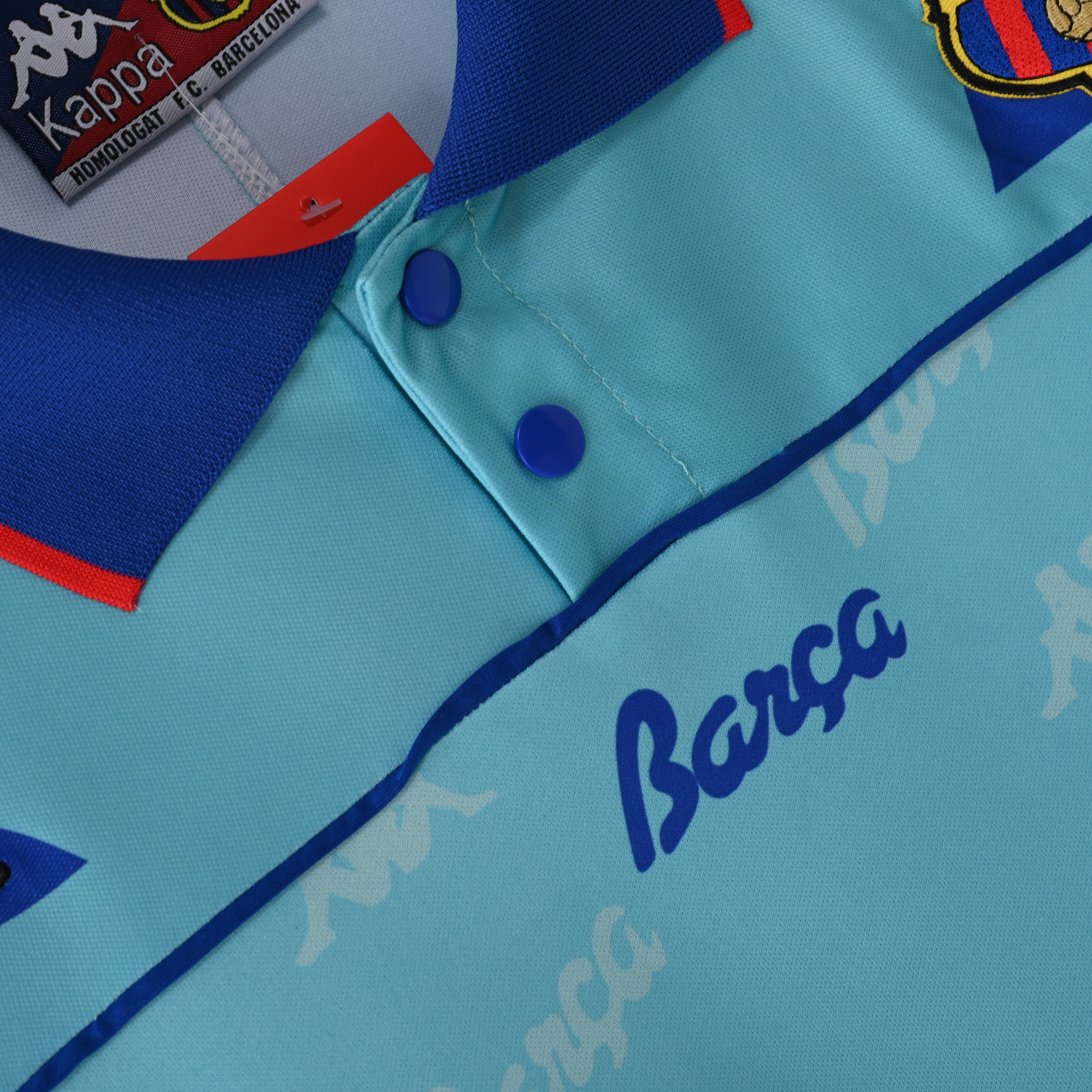 PSG 2001/02 Home Retro Football Shirt - close up details of Navy Nike retro kit