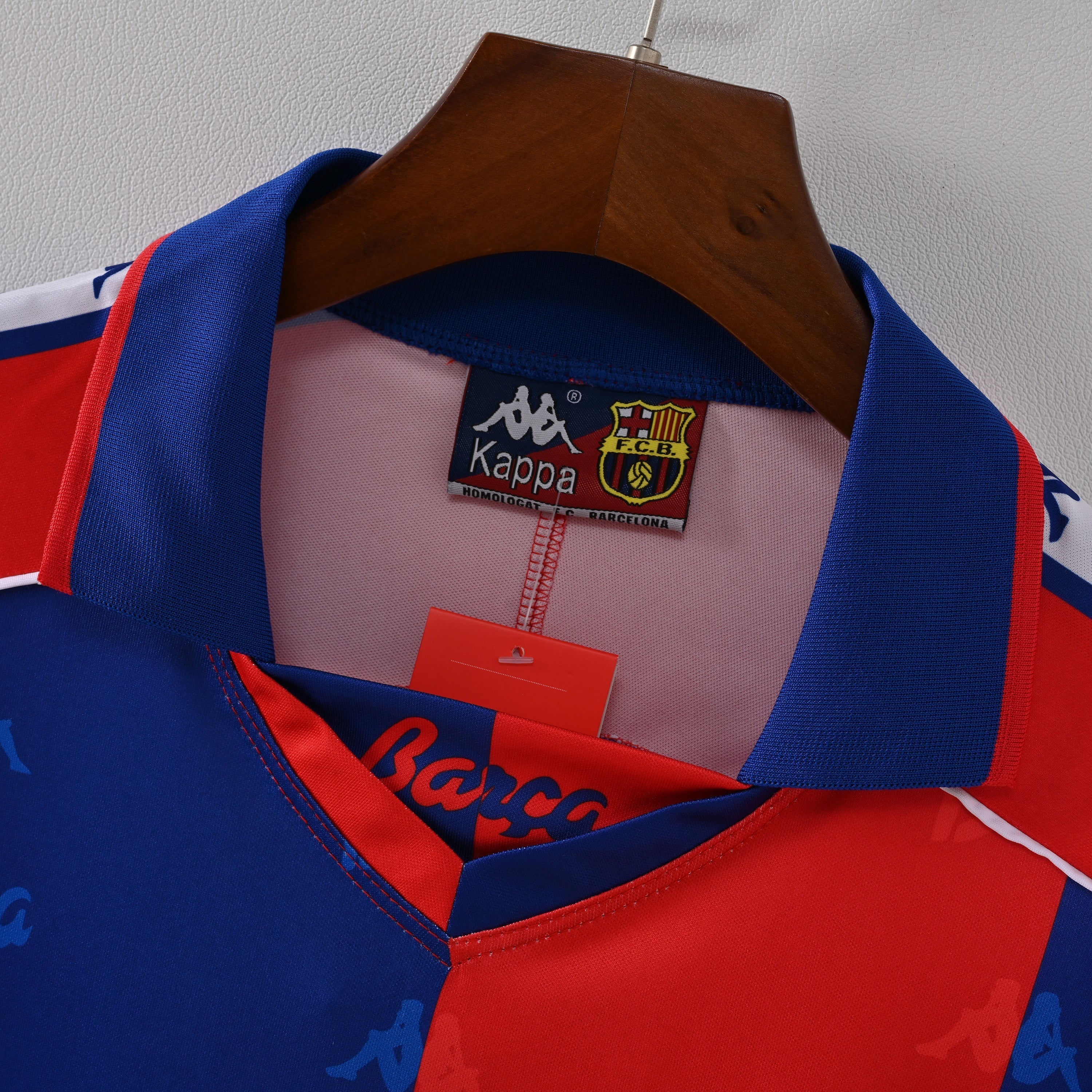 PSG 2001/02 Home Retro Football Shirt - close up details of Navy Nike retro kit