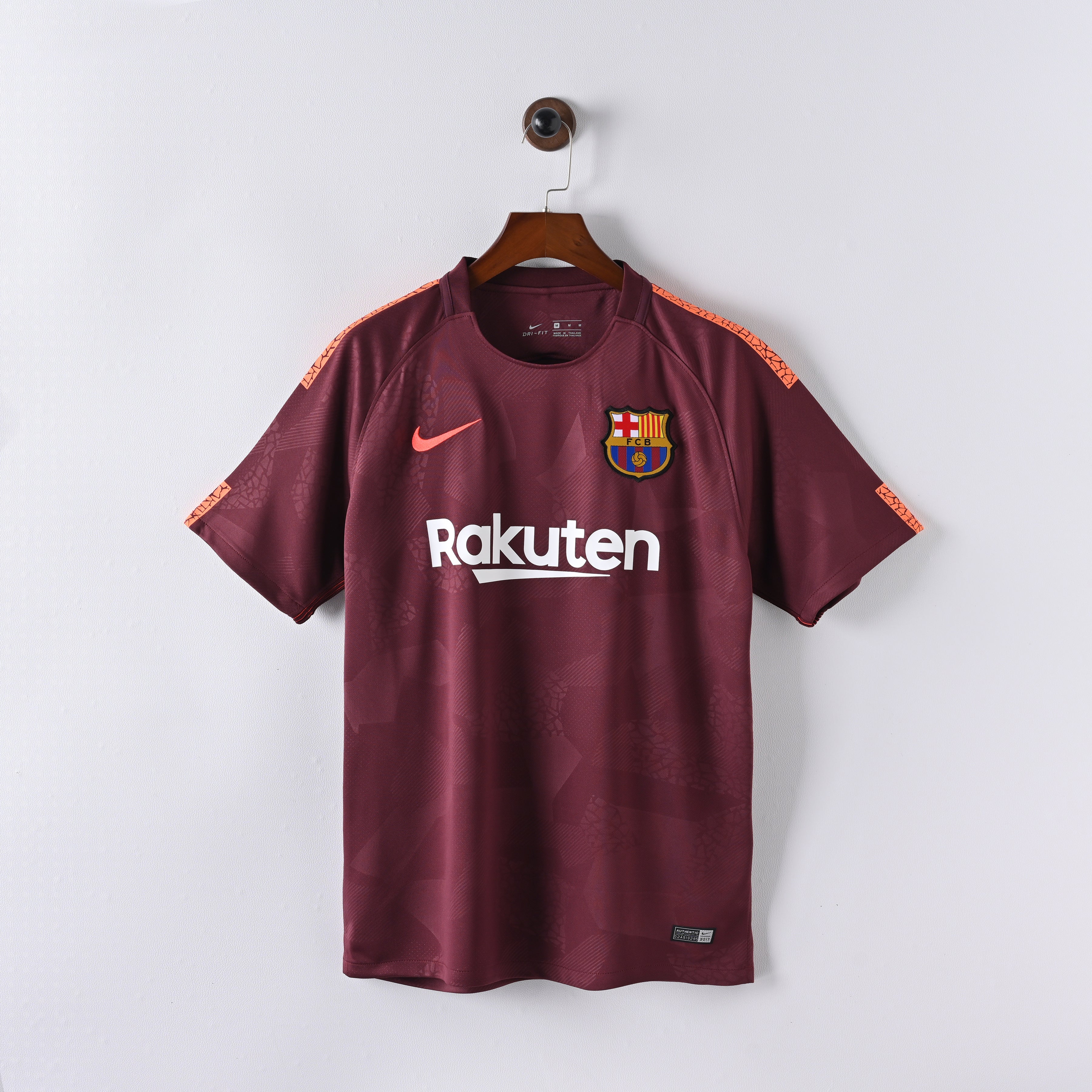 PSG 2001/02 Home Retro Football Shirt - Navy Nike classic football shirt front view