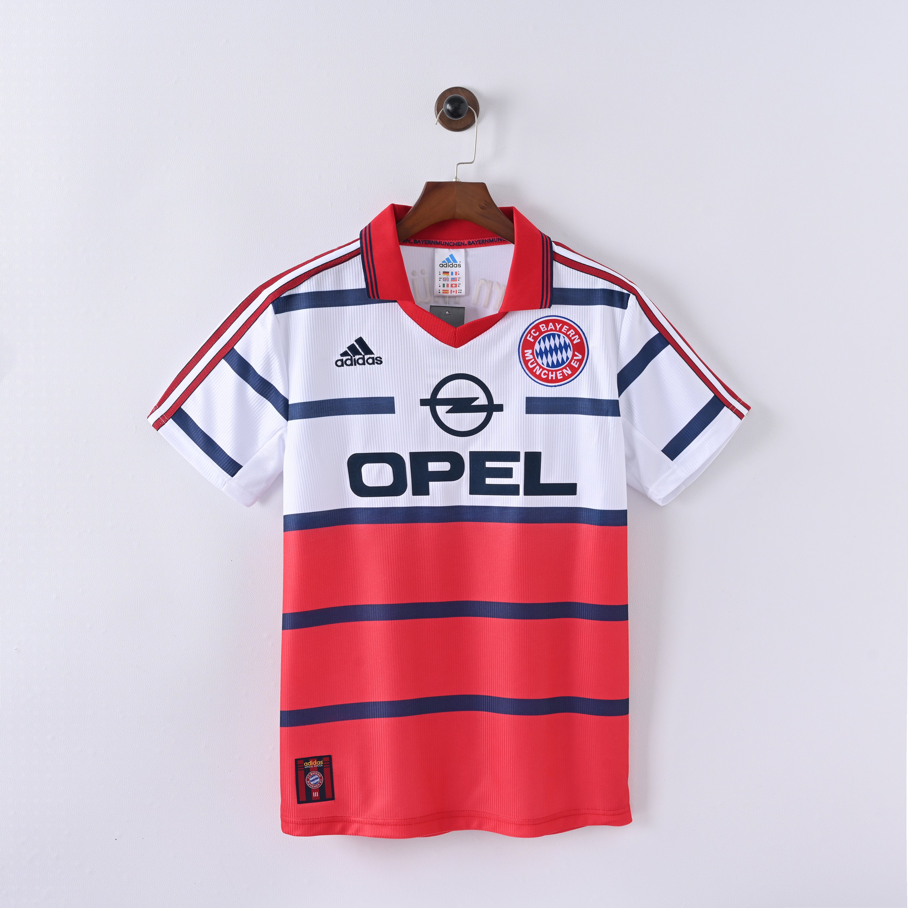 PSG 2001/02 Home Retro Football Shirt - Navy Nike classic football shirt front view