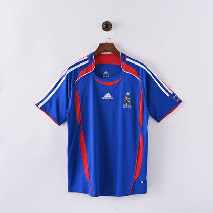 PSG 2001/02 Home Retro Football Shirt - Navy Nike classic football shirt front view