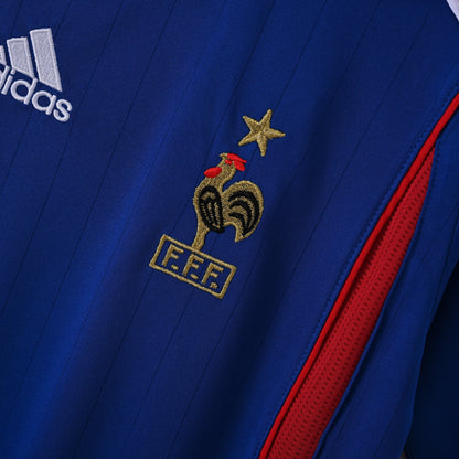 PSG 2001/02 Home Retro Football Shirt - close up details of Navy Nike retro kit