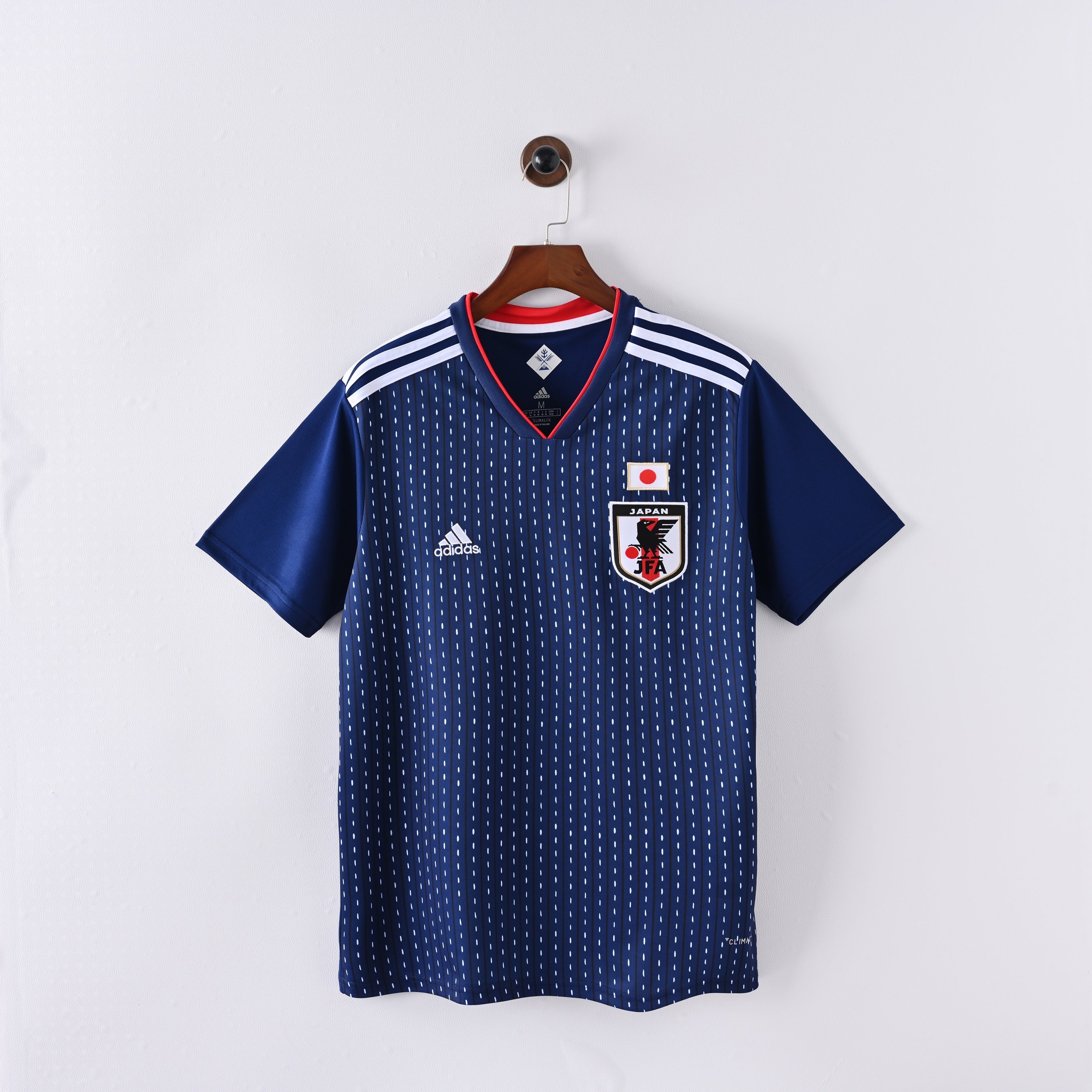 PSG 2001/02 Home Retro Football Shirt - Navy Nike classic football shirt front view