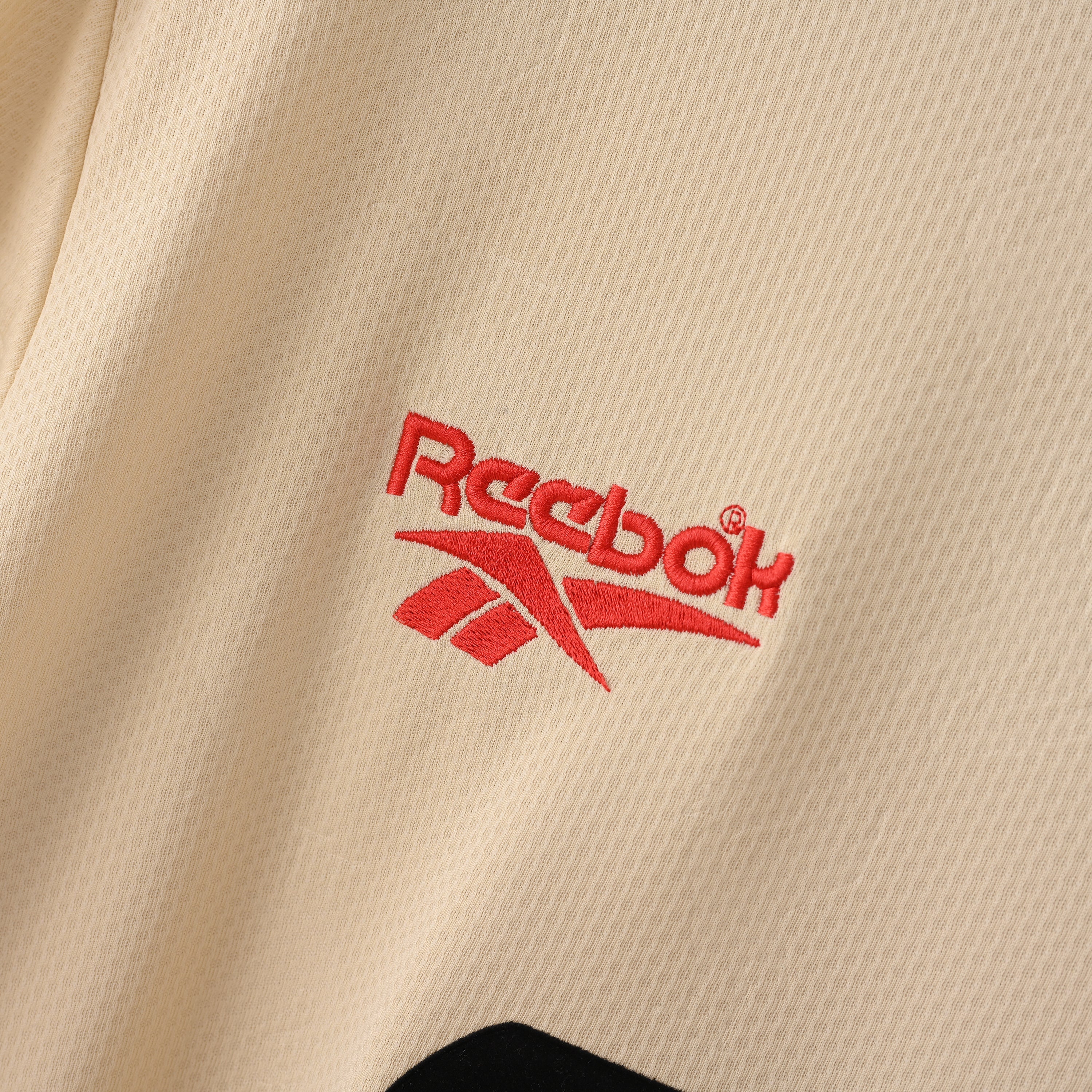 PSG 2001/02 Home Retro Football Shirt - Nike retro football shirt in Navy additional view