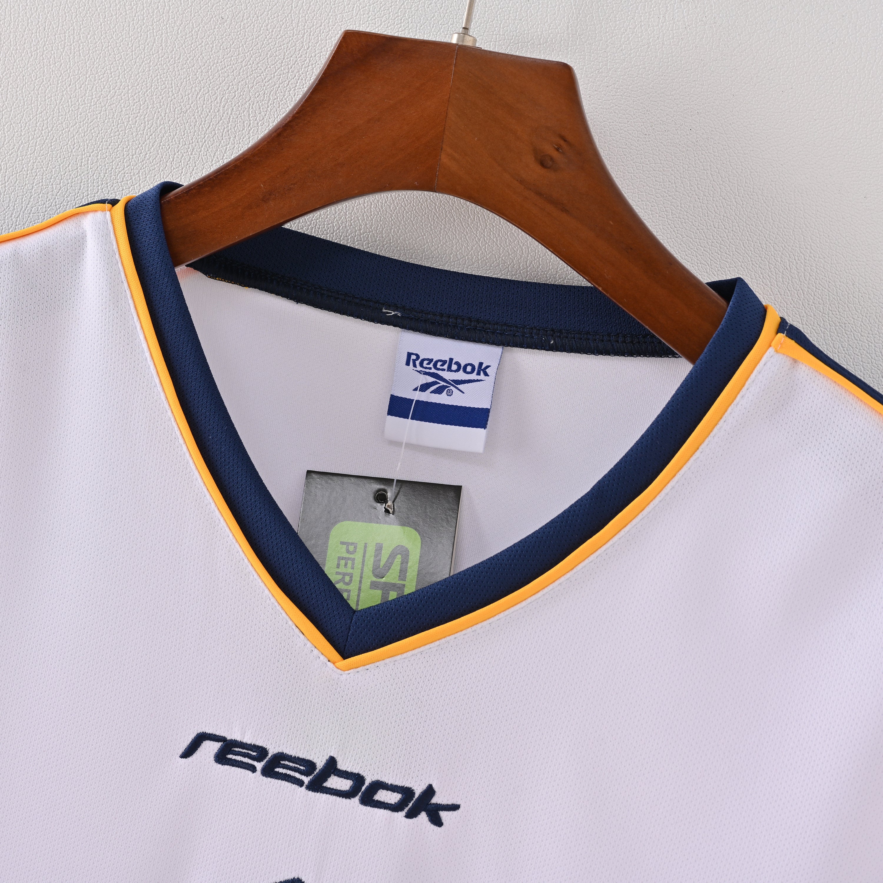 PSG 2001/02 Home Retro Football Shirt - close up details of Navy Nike retro kit