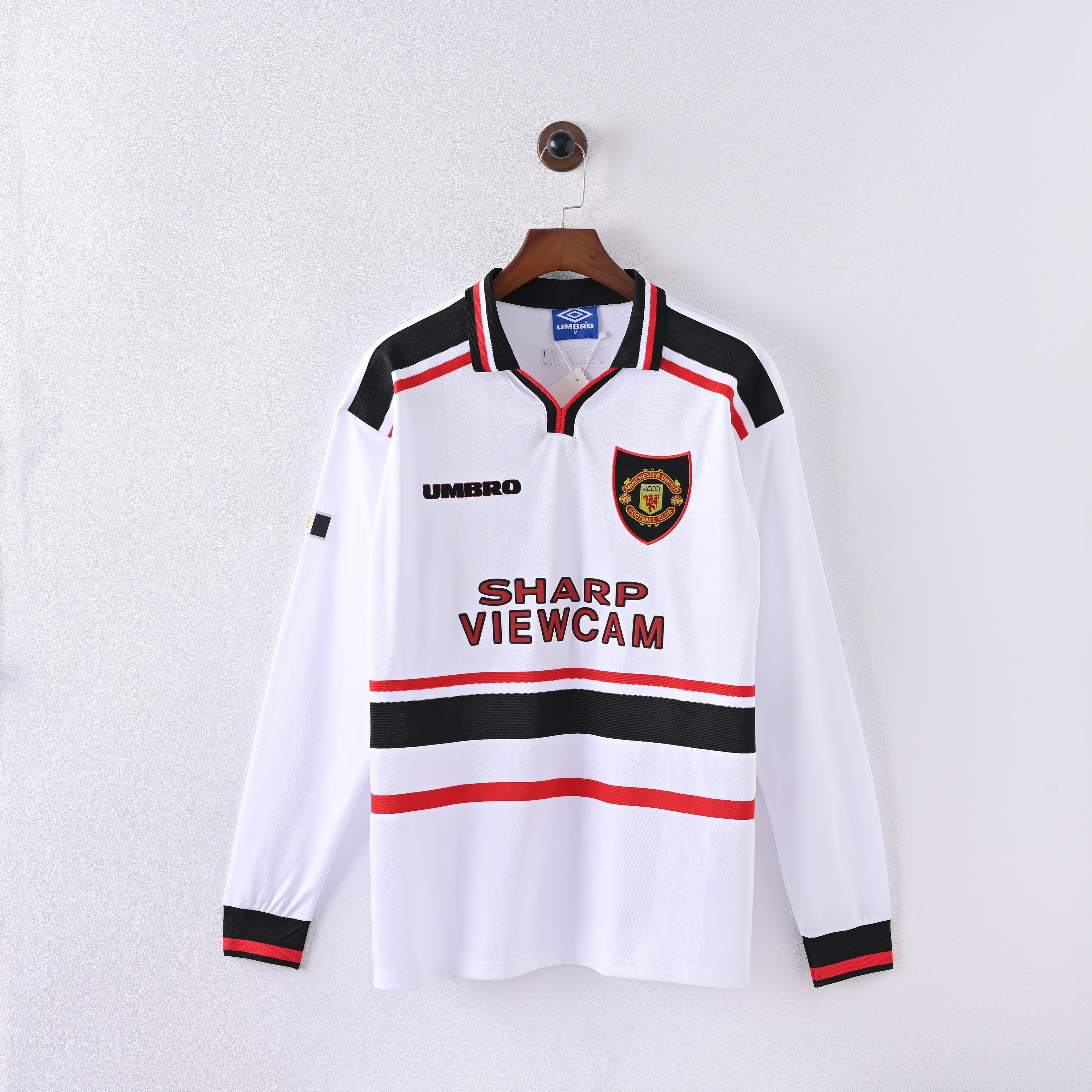 PSG 2001/02 Home Retro Football Shirt - Navy Nike classic football shirt front view