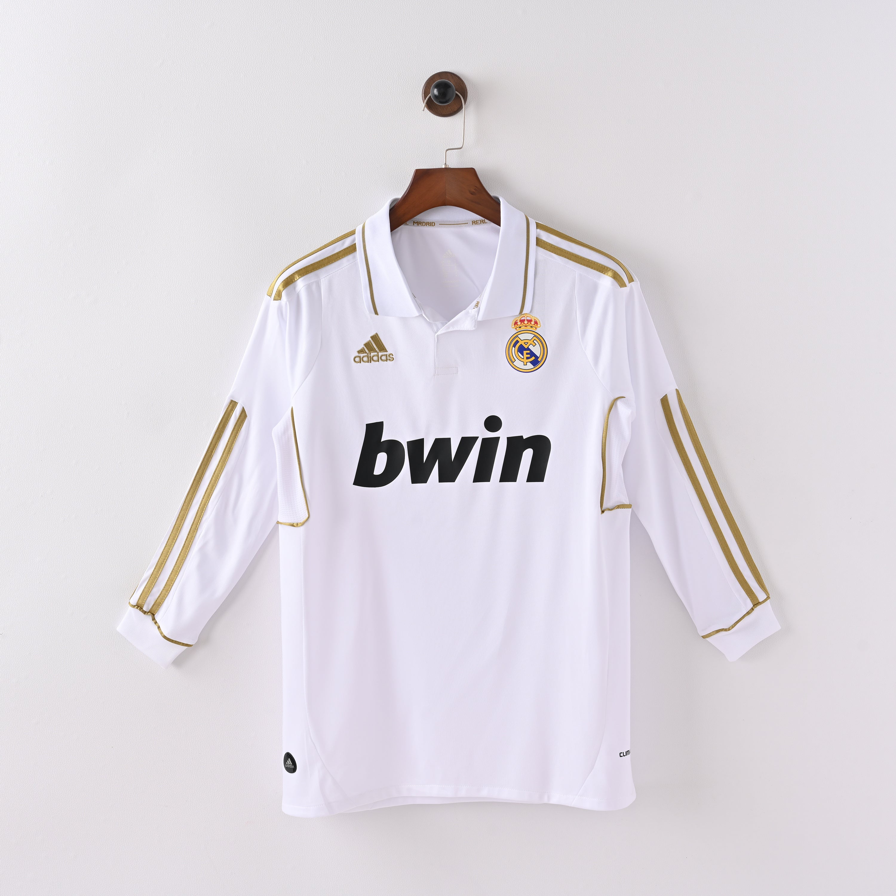 PSG 2001/02 Home Retro Football Shirt - Navy Nike classic football shirt front view
