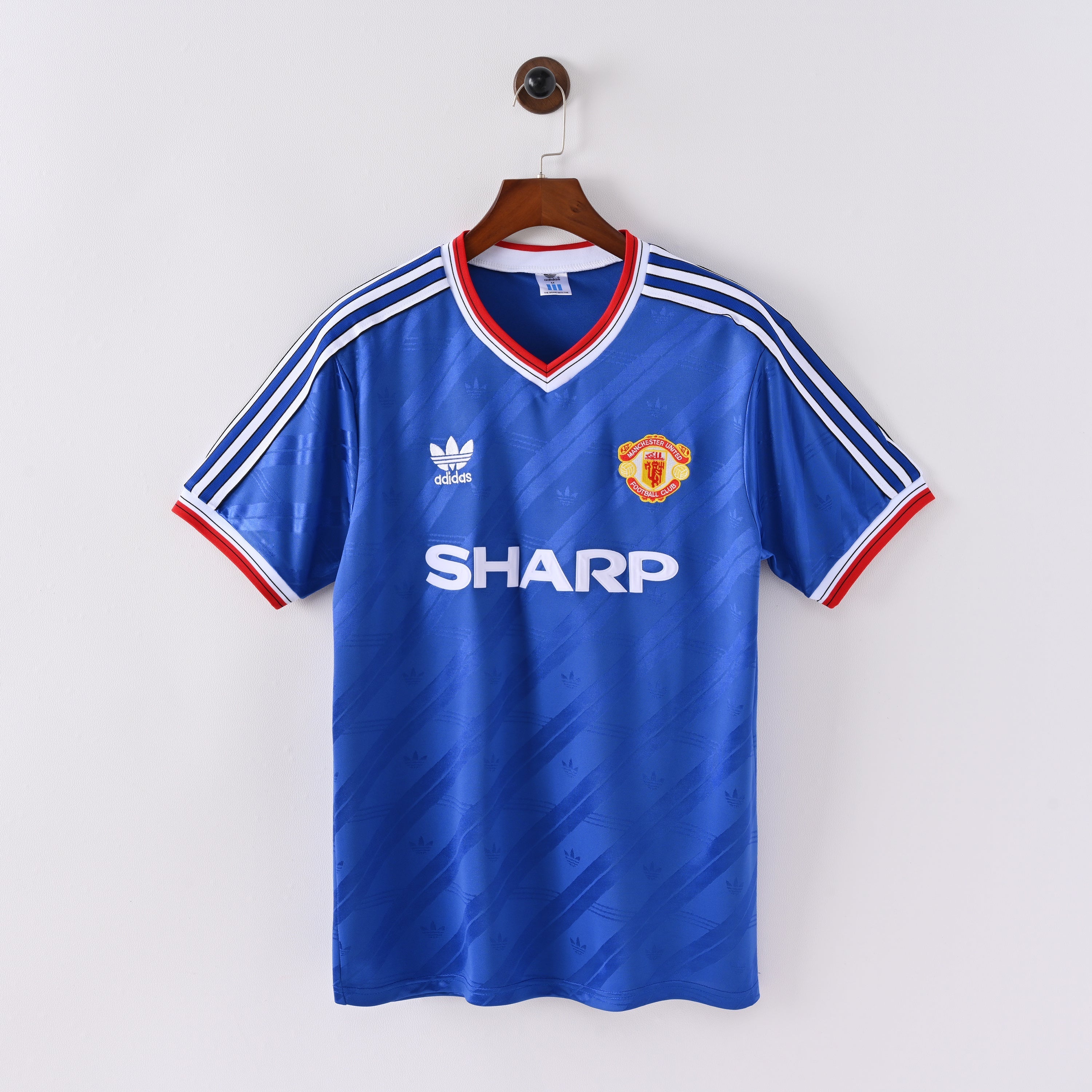PSG 2001/02 Home Retro Football Shirt - Navy Nike classic football shirt front view
