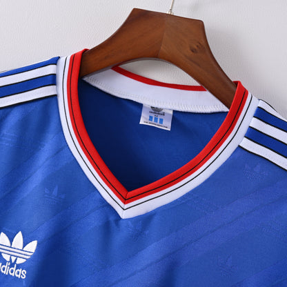 PSG 2001/02 Home Retro Football Shirt - close up details of Navy Nike retro kit